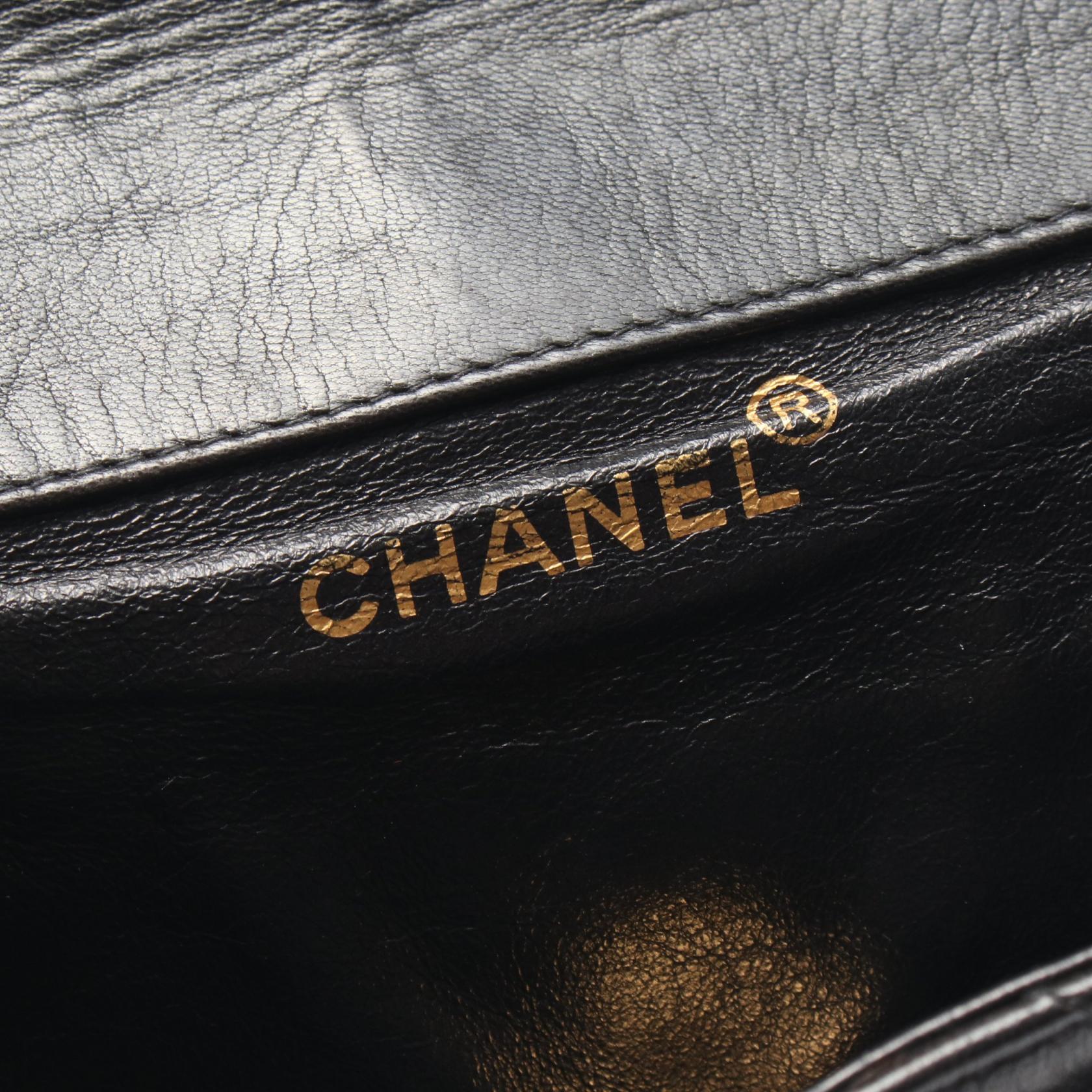 マトラッセ ターンロック チェーン バックパック リュックサック ラムスキン ブラック ゴールド金具 シャネル バッグ CHANEL