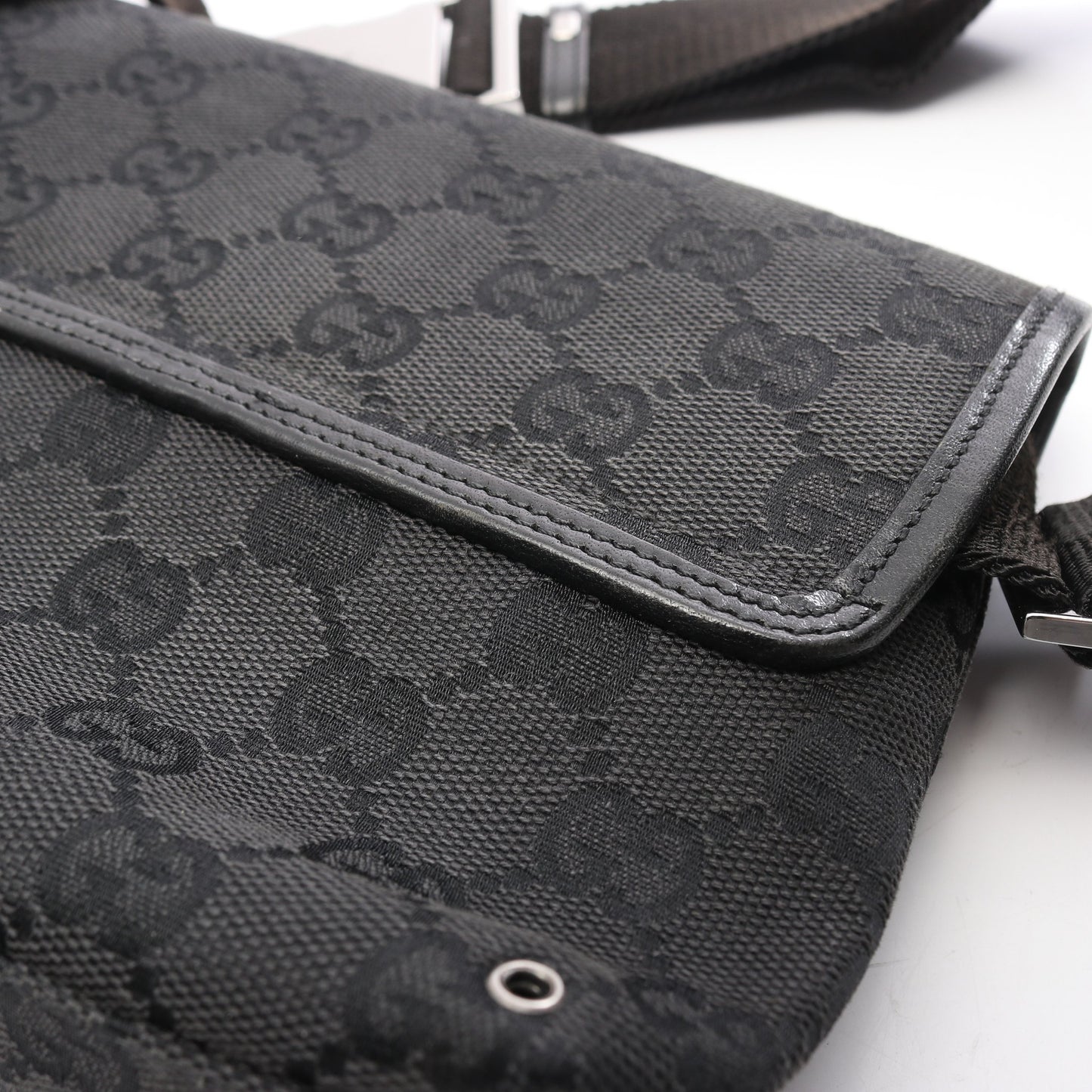 GGキャンバス ボディバッグ ウエストバッグ キャンバス レザー ブラック グッチ バッグ GUCCI