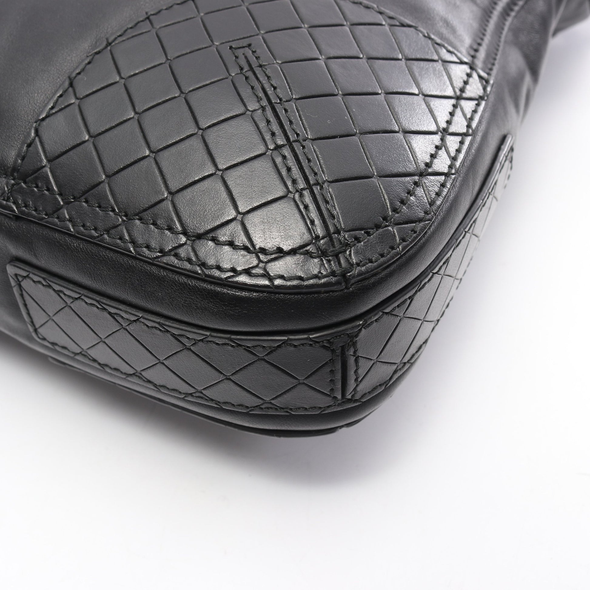 スコルピート ショルダーバッグ レザー ブラック ボッテガヴェネタ バッグ BOTTEGA VENETA