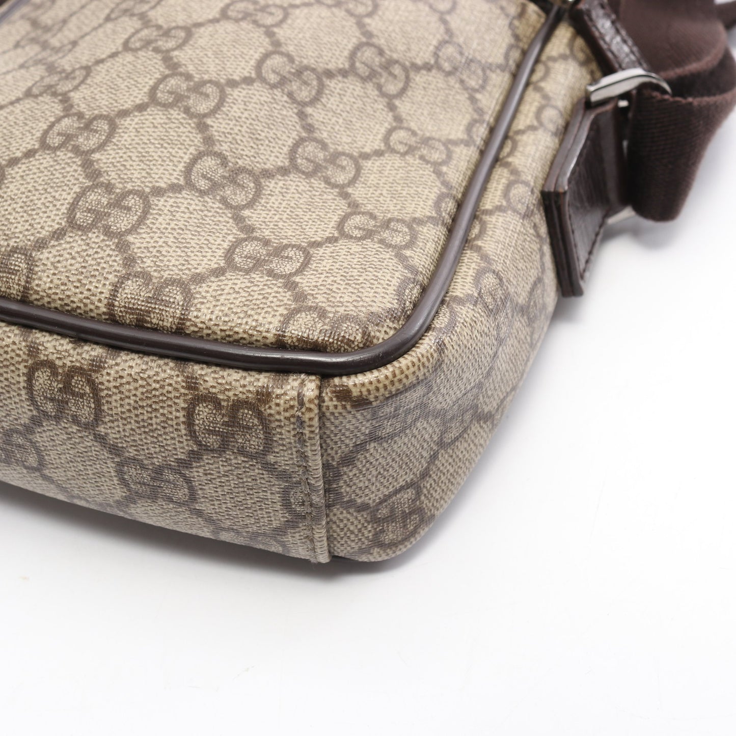 GGスプリーム ショルダーバッグ PVC レザー ベージュ ダークブラウン グッチ バッグ GUCCI
