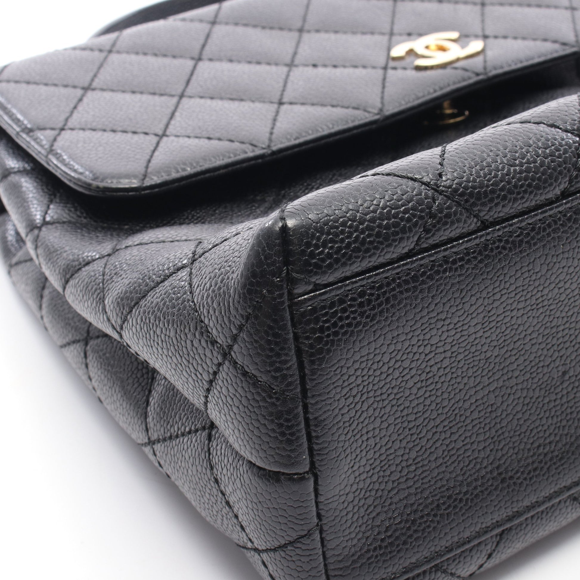 マトラッセ ハンドバッグ キャビアスキン ブラック ゴールド金具 シャネル バッグ CHANEL
