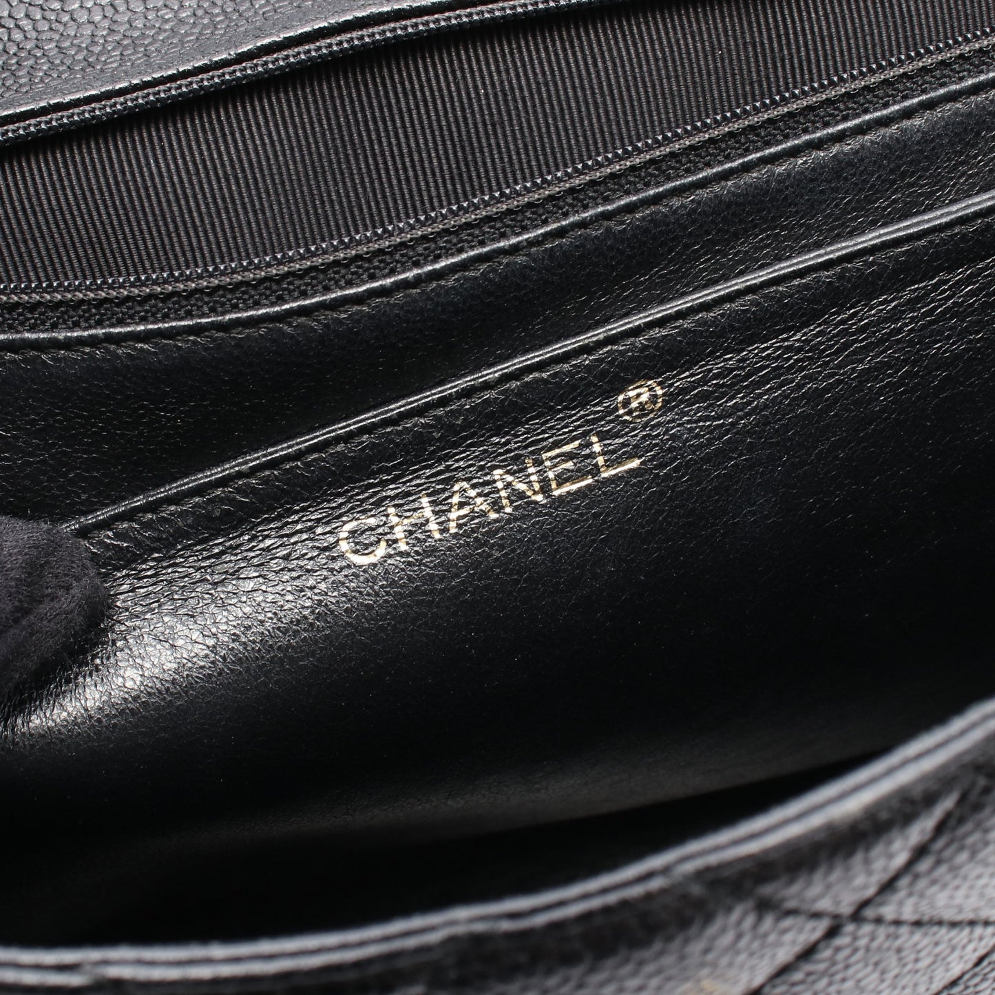 マトラッセ ハンドバッグ キャビアスキン ブラック ゴールド金具 シャネル バッグ CHANEL