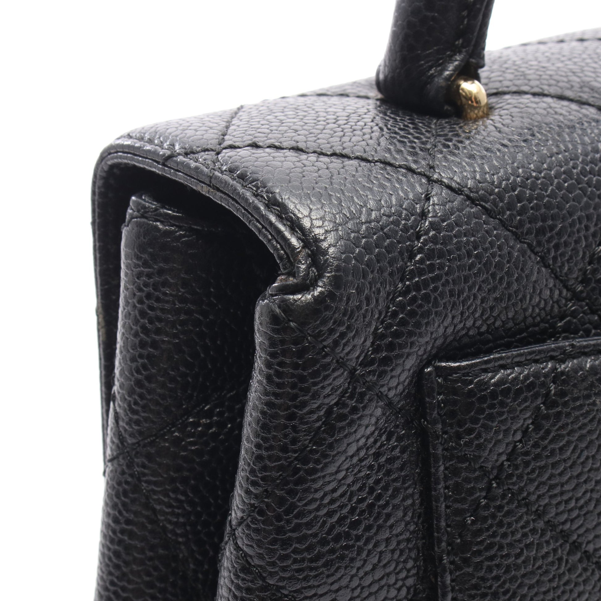 マトラッセ ハンドバッグ キャビアスキン ブラック ゴールド金具 シャネル バッグ CHANEL