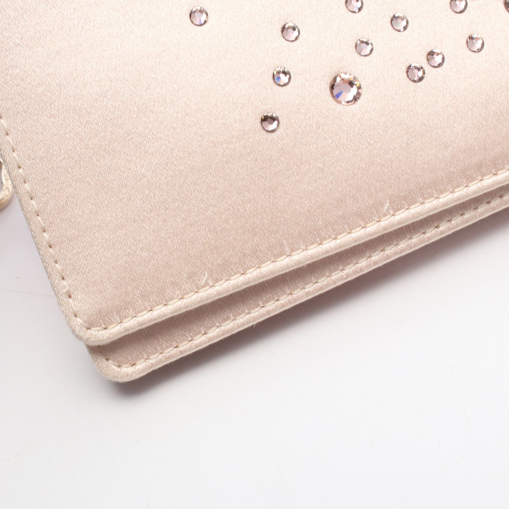 カメリア ココマーク チェーンショルダーバッグ サテン ライトピンク ゴールド金具 シャネル バッグ CHANEL