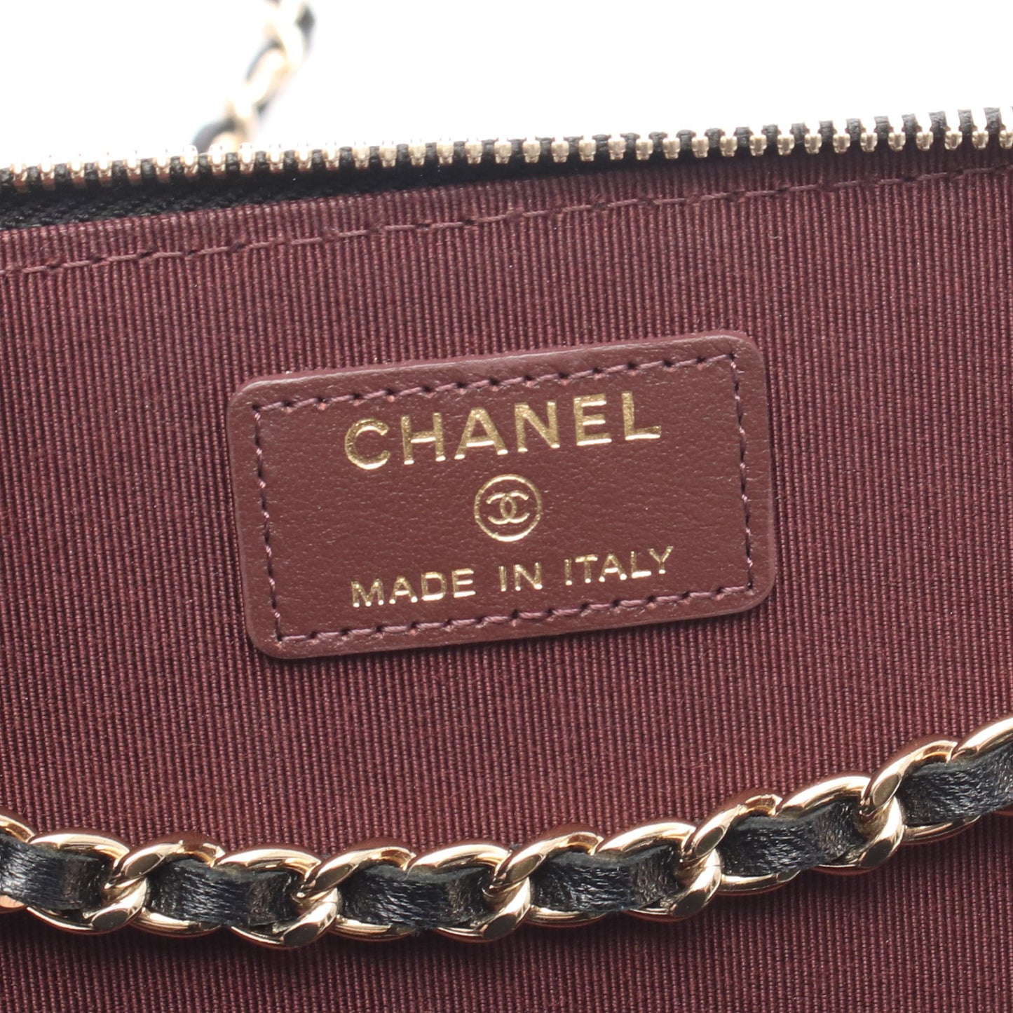 マトラッセ バニティ チェーンショルダーバッグ ラムスキン ブラック ゴールド金具 シャネル バッグ CHANEL