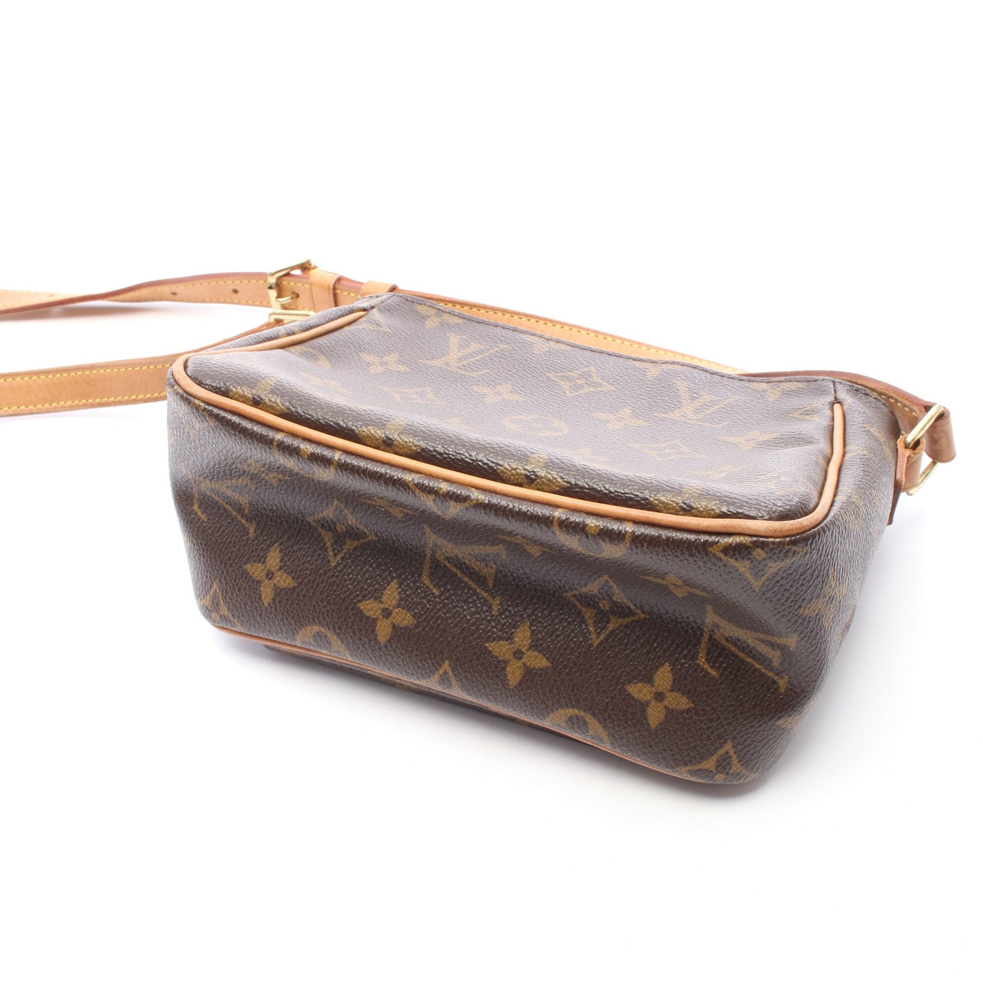 ヴィバシテPM モノグラム ショルダーバッグ PVC レザー ブラウン ルイヴィトン バッグ LOUIS VUITTON