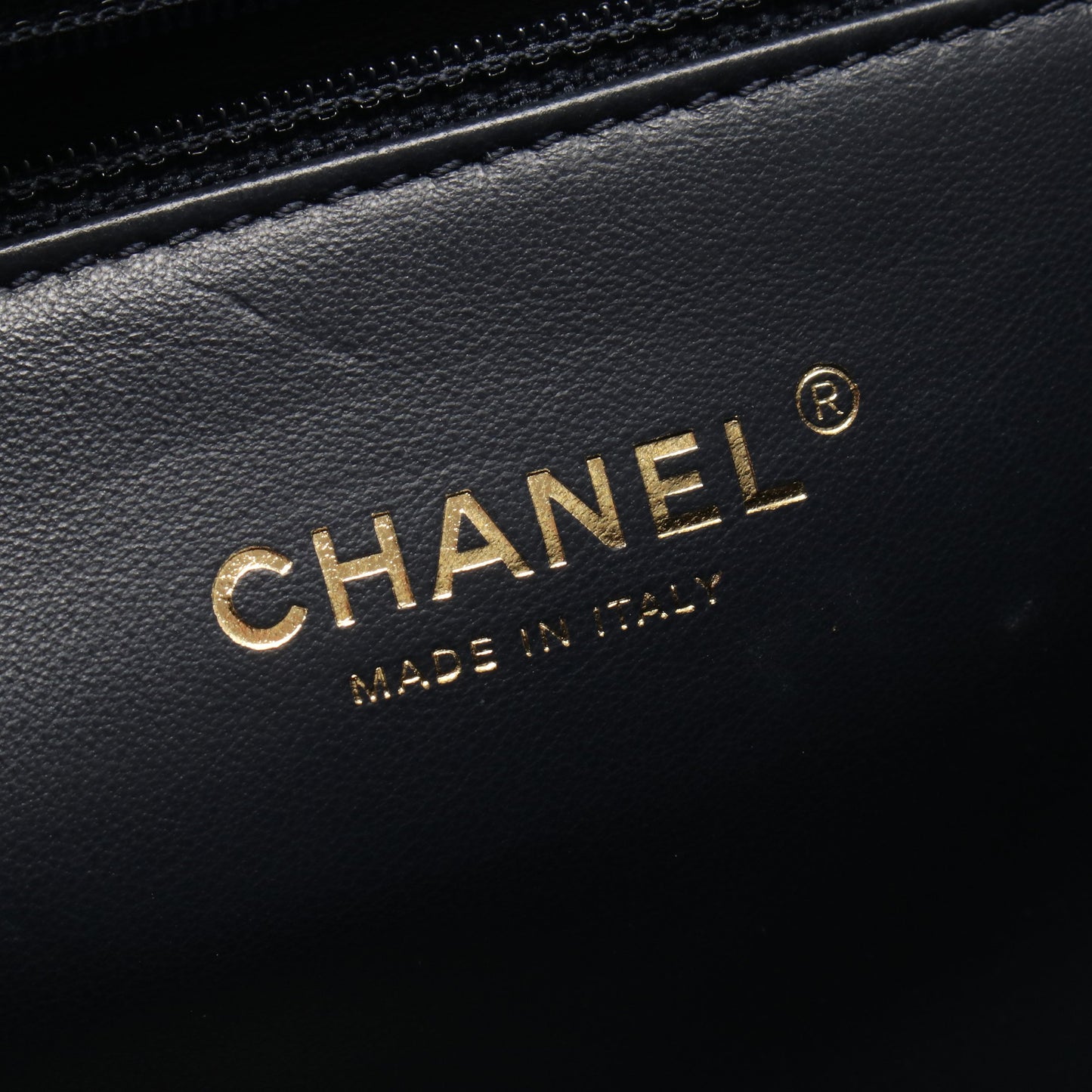 CCフィリグリー チェーンショルダーバッグ ツイード レザー ネイビー レッド ホワイト ゴールド金具 シャネル バッグ CHANEL