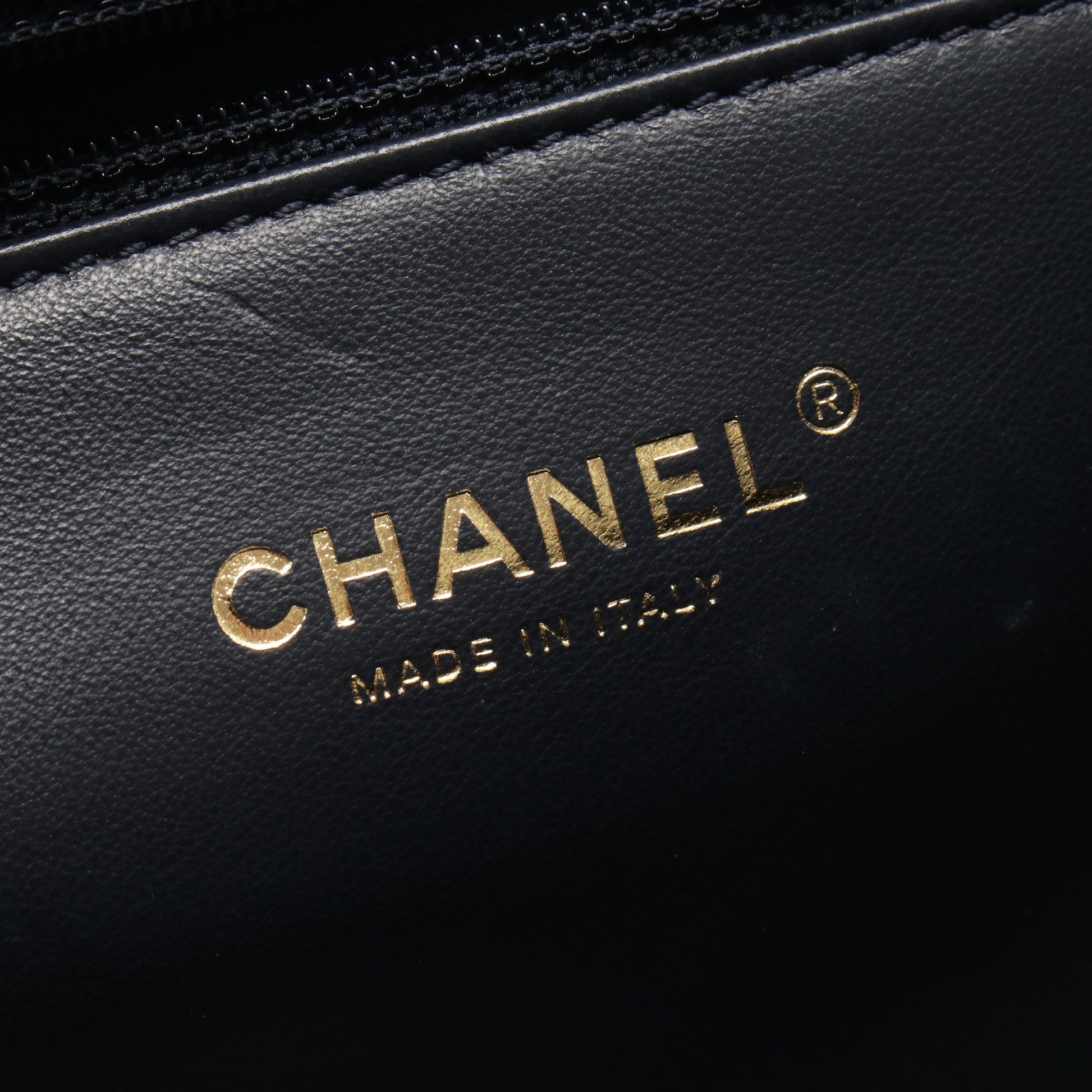 CCフィリグリー チェーンショルダーバッグ ツイード レザー ネイビー レッド ホワイト ゴールド金具 シャネル バッグ CHANEL