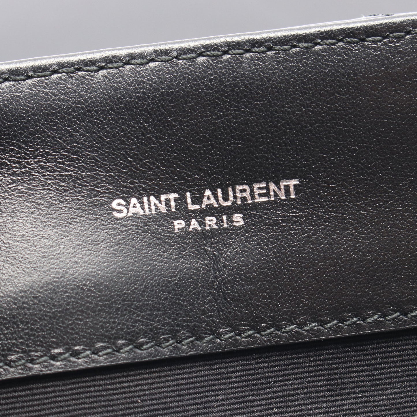 ルル ミディアム チェーンショルダーバッグ チェーントートバッグ レザー ブラック サンローランパリ バッグ SAINT LAURENT PARIS