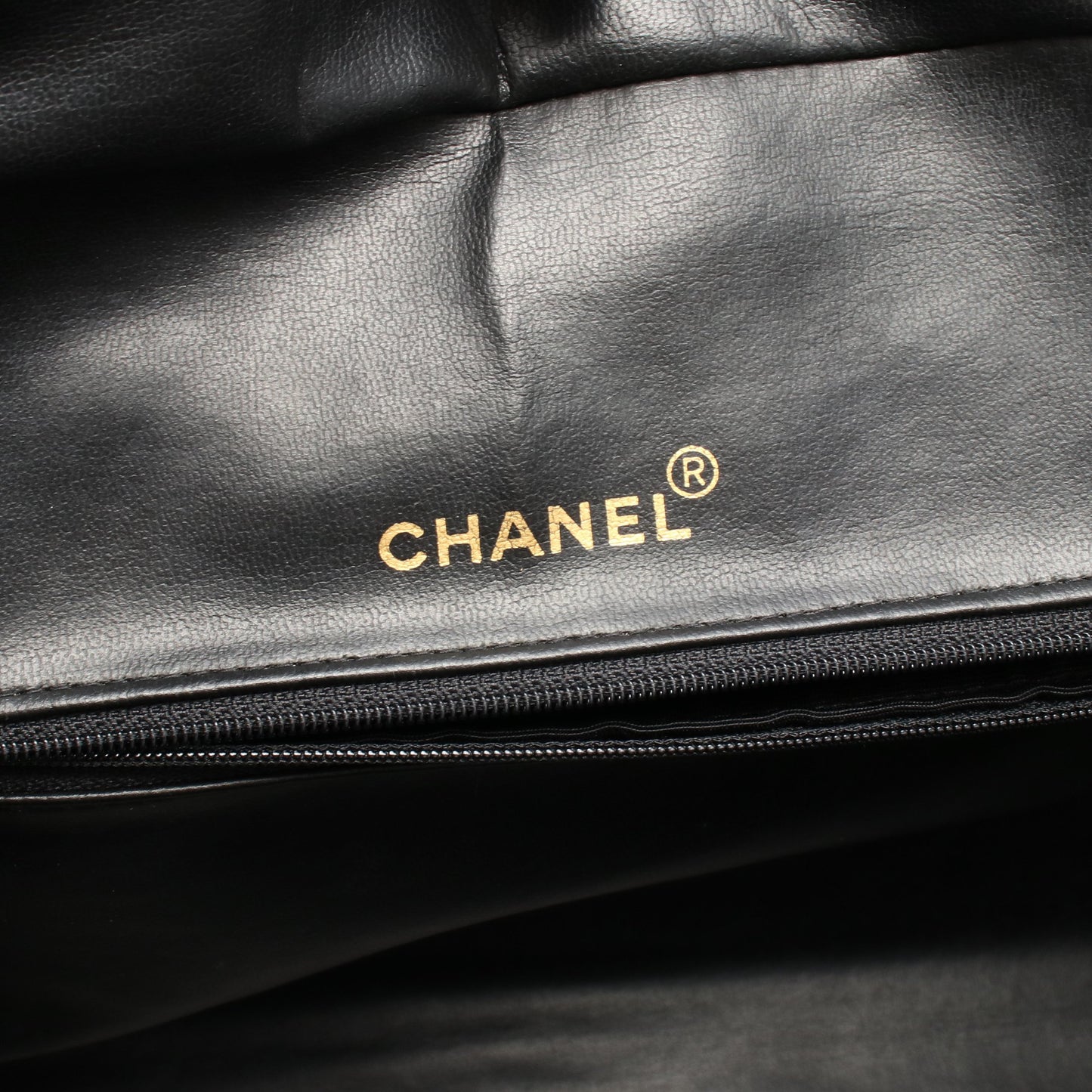 マトラッセ ボーリングバッグ ハンドバッグ レザー ブラック ホワイト ゴールド金具 シャネル バッグ CHANEL