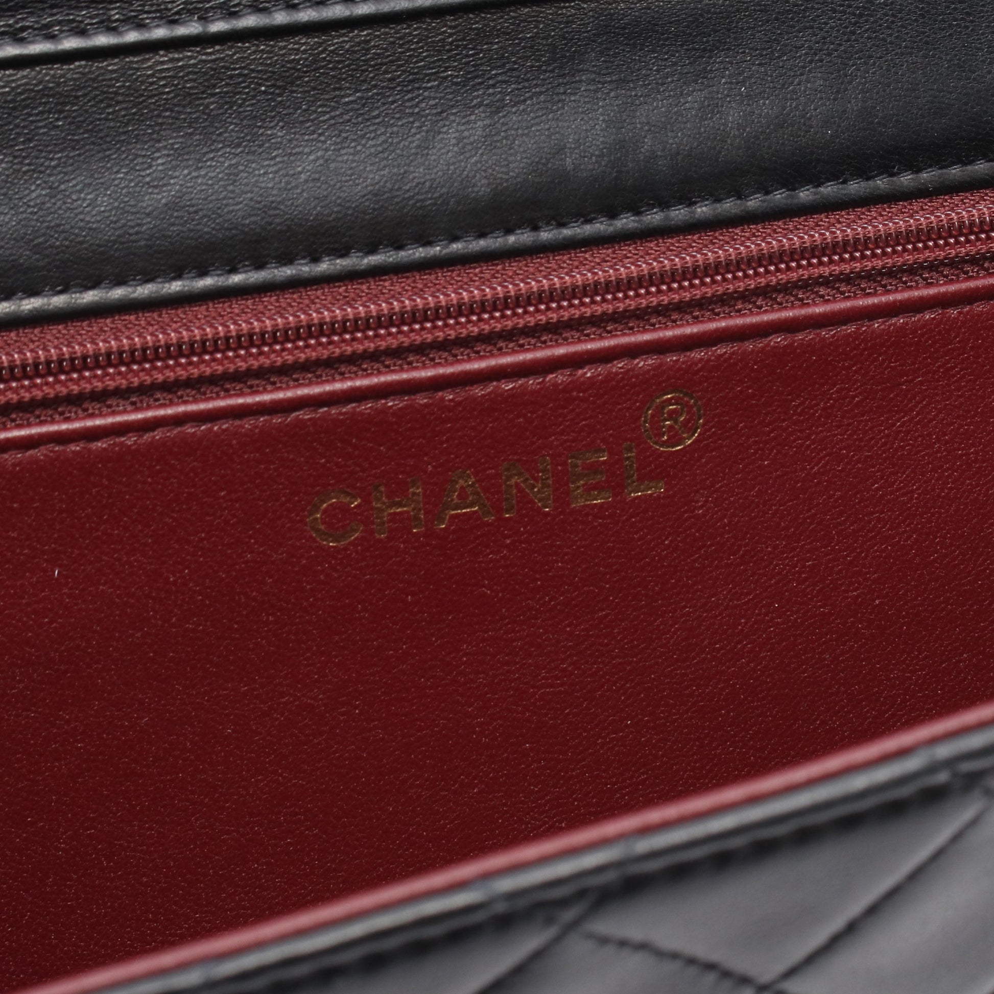 マトラッセ シングルフラップ チェーンショルダーバッグ ラムスキン ブラック ゴールド金具 シャネル バッグ CHANEL