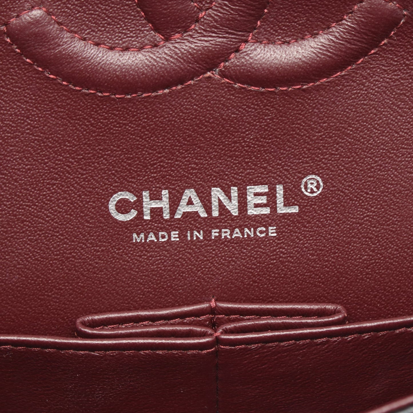 マトラッセ Wフラップ Wチェーンショルダーバッグ キャビアスキン ブラック シルバー金具 シャネル バッグ CHANEL