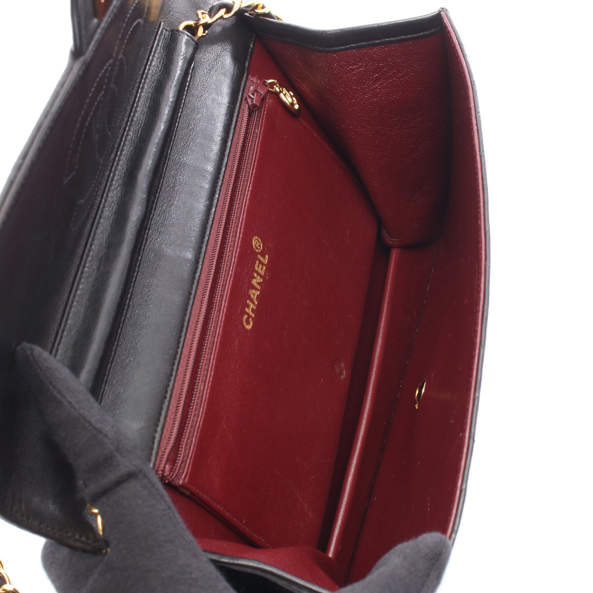 マトラッセ チェーンショルダーバッグ ラムスキン ブラック ゴールド金具 シャネル バッグ CHANEL