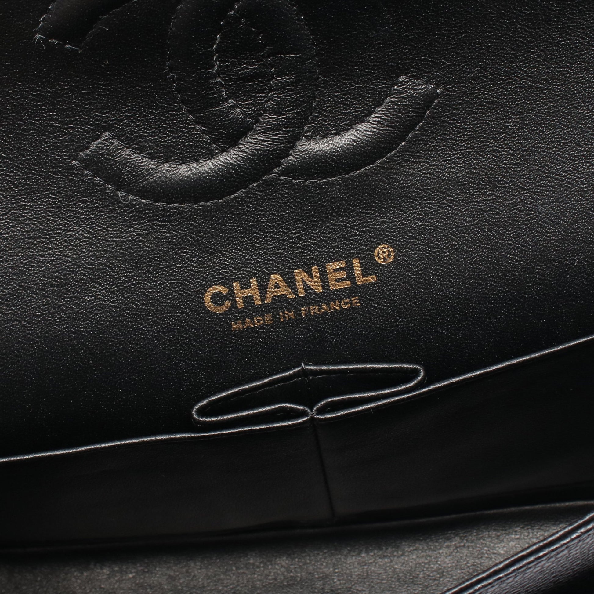 マトラッセ Wフラップ Wチェーンショルダーバッグ キャビアスキン ブラック ゴールド金具 シャネル バッグ CHANEL