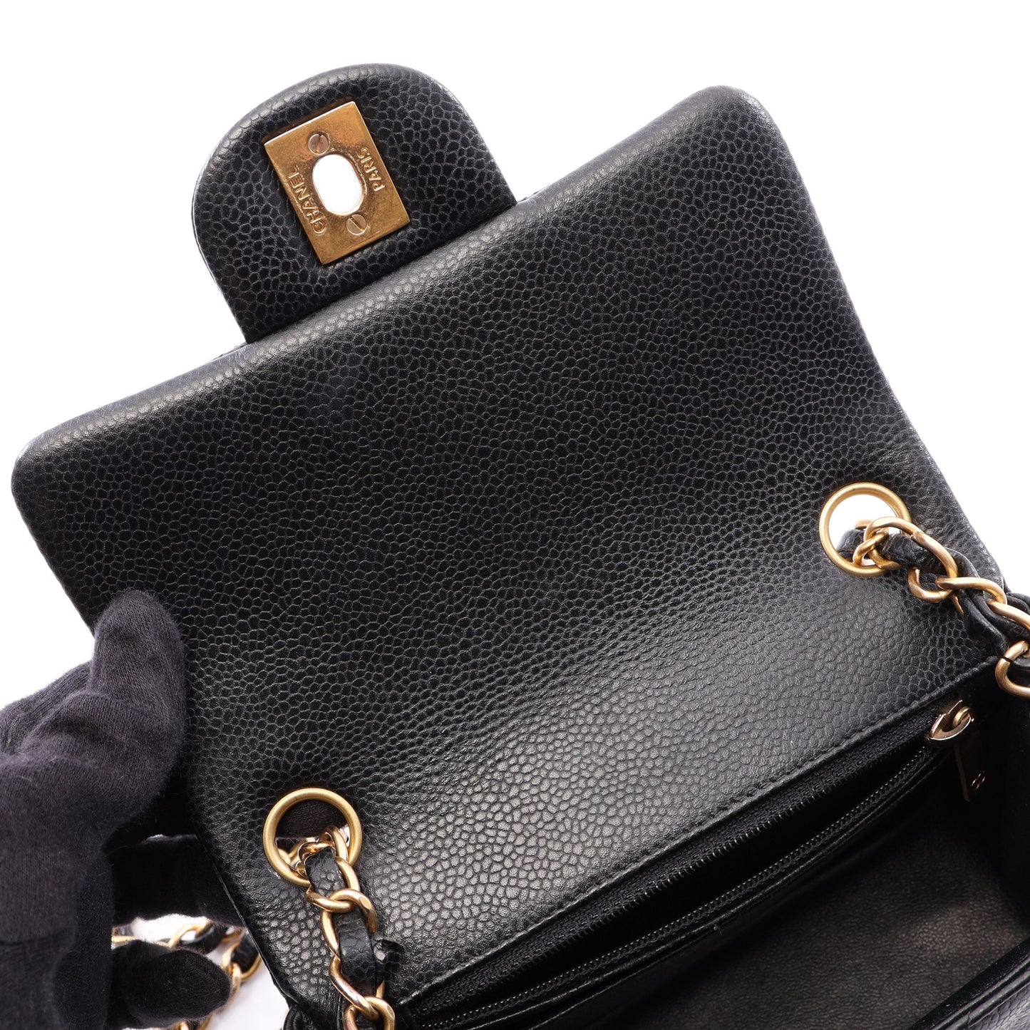 ミニマトラッセ チェーンショルダーバッグ キャビアスキン ブラック ゴールド金具 シャネル バッグ CHANEL