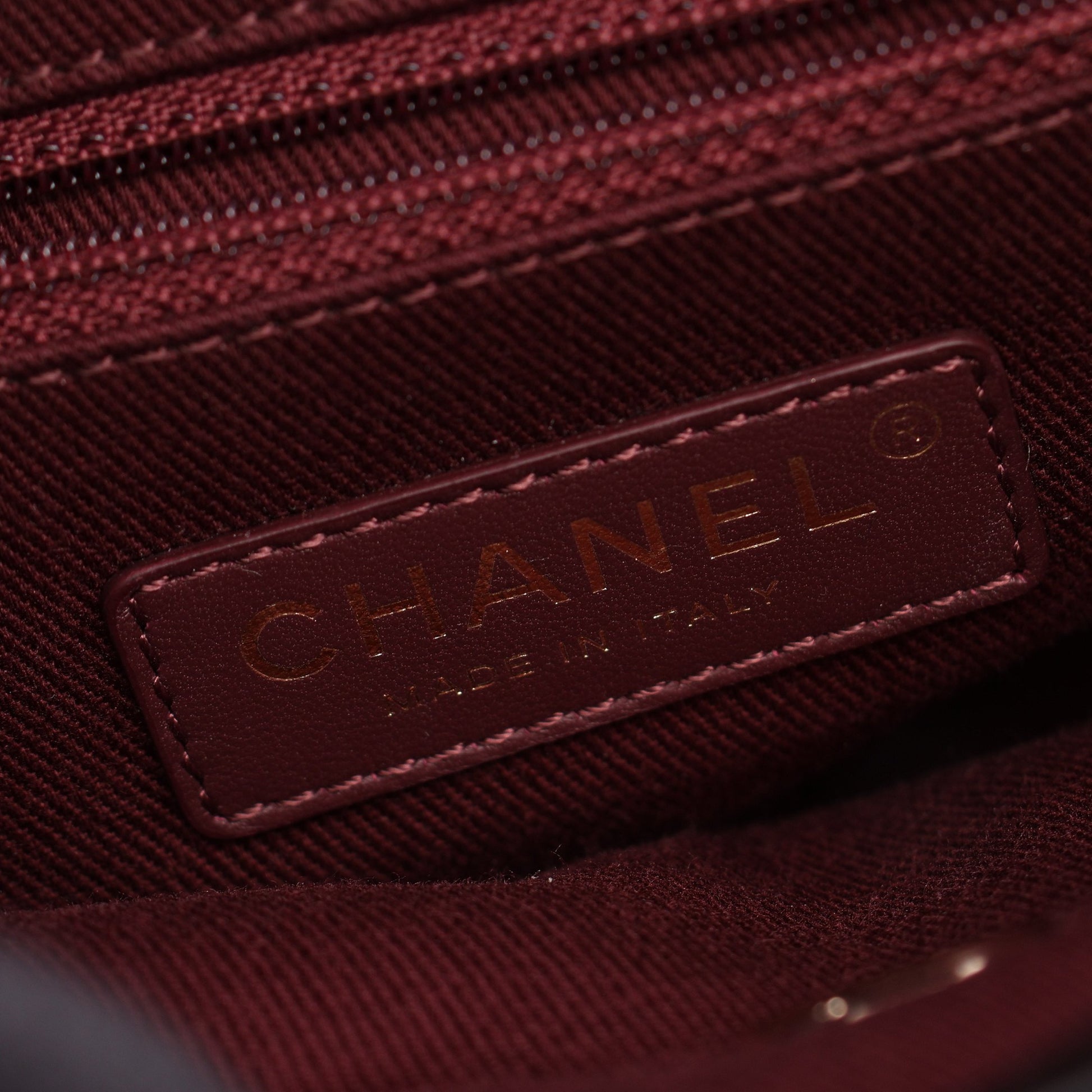 Vステッチ バックパック リュックサック ラムスキン ブラック ゴールド金具 シャネル バッグ CHANEL