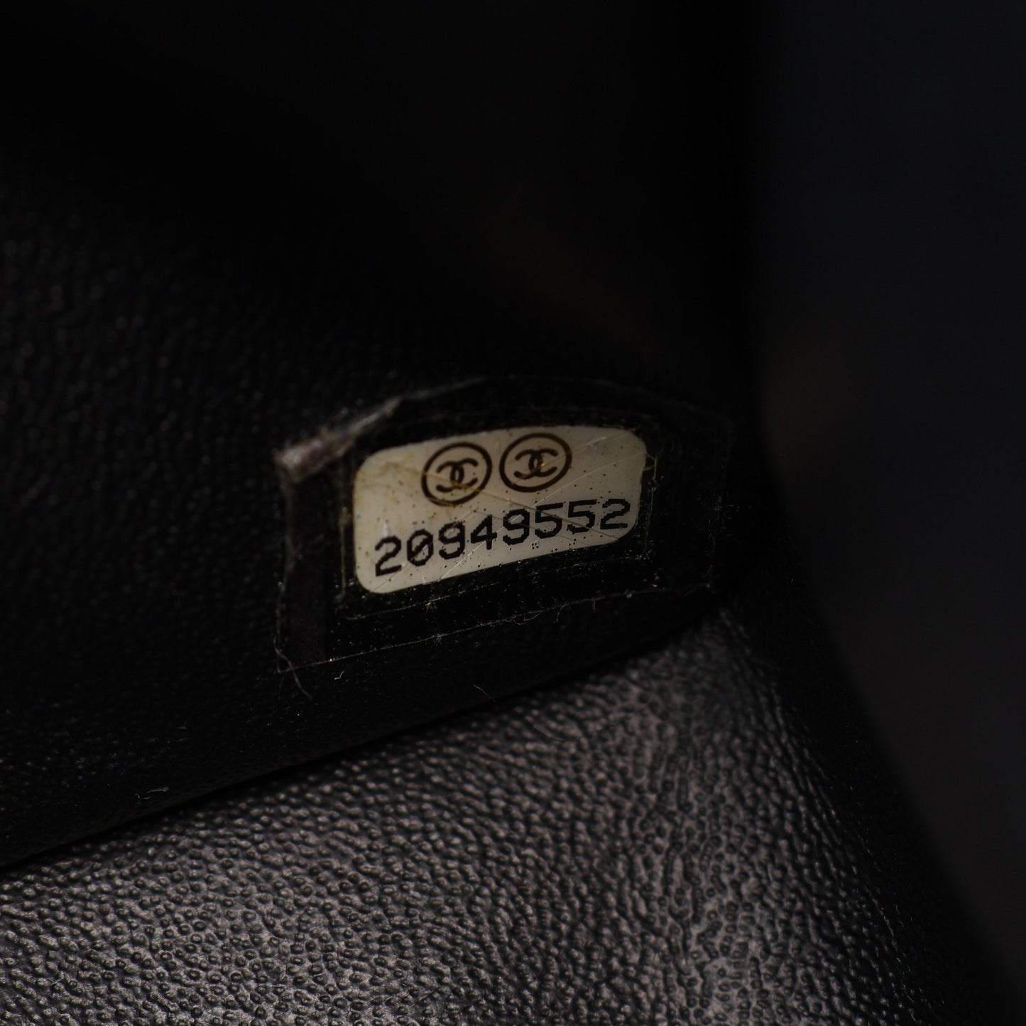 シェブロン Vステッチ ミニ ブラック金具 チェーンショルダーバッグ ラムスキン ブラック シャネル バッグ CHANEL