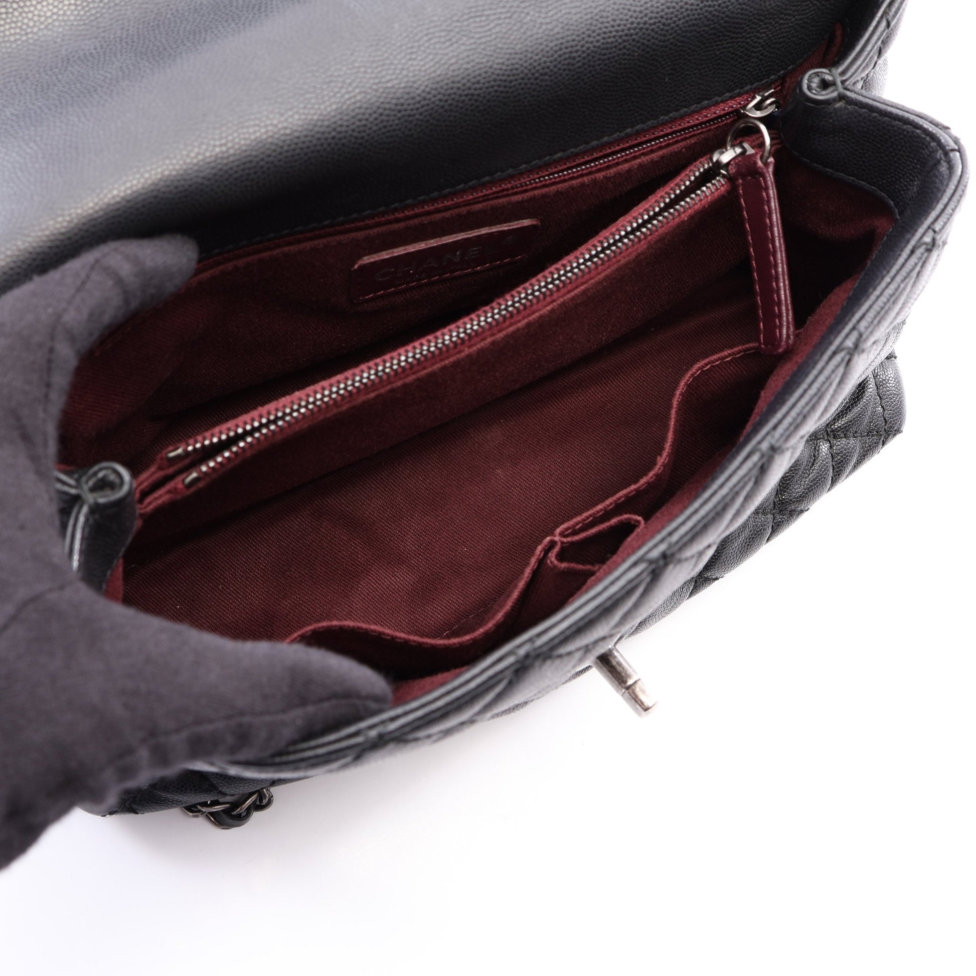 ココハンドル29 トップハンドル フラップ バッグ マトラッセ 2WAY ハンドバッグ キャビアスキン ブラック シルバー金具 シャネル バッグ CHANEL