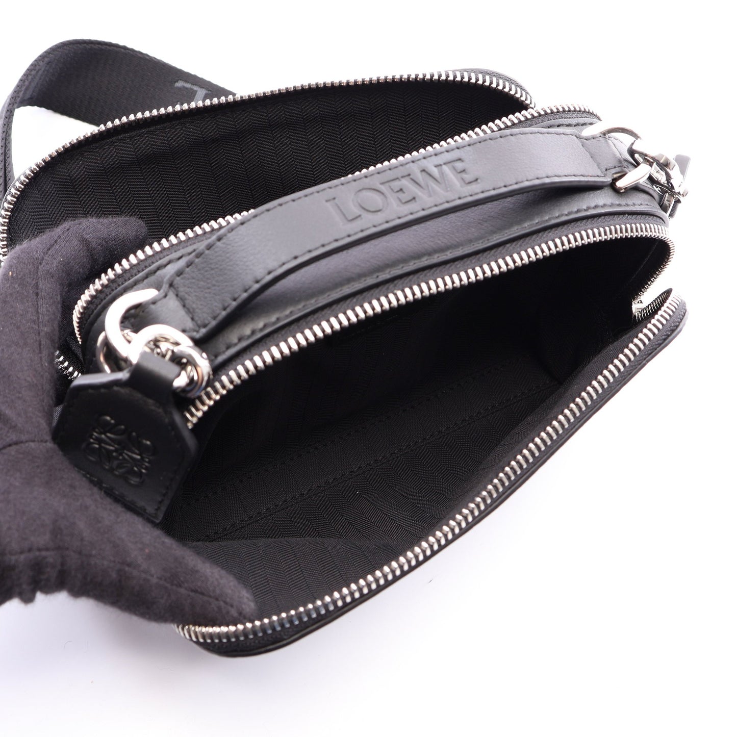 クロスボディ カメラバッグ ミニ 2WAY ハンドバッグ レザー ブラック ロエベ バッグ LOEWE