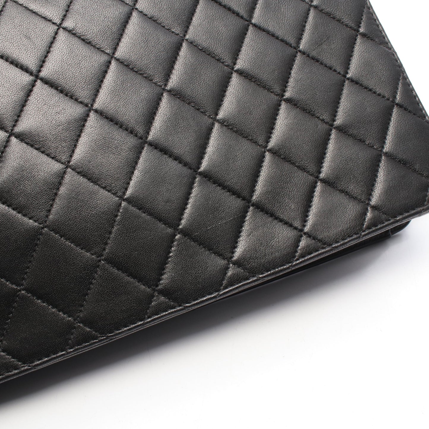 マトラッセ シングルフラップ チェーンショルダーバッグ ラムスキン ブラック ゴールド金具 シャネル バッグ CHANEL
