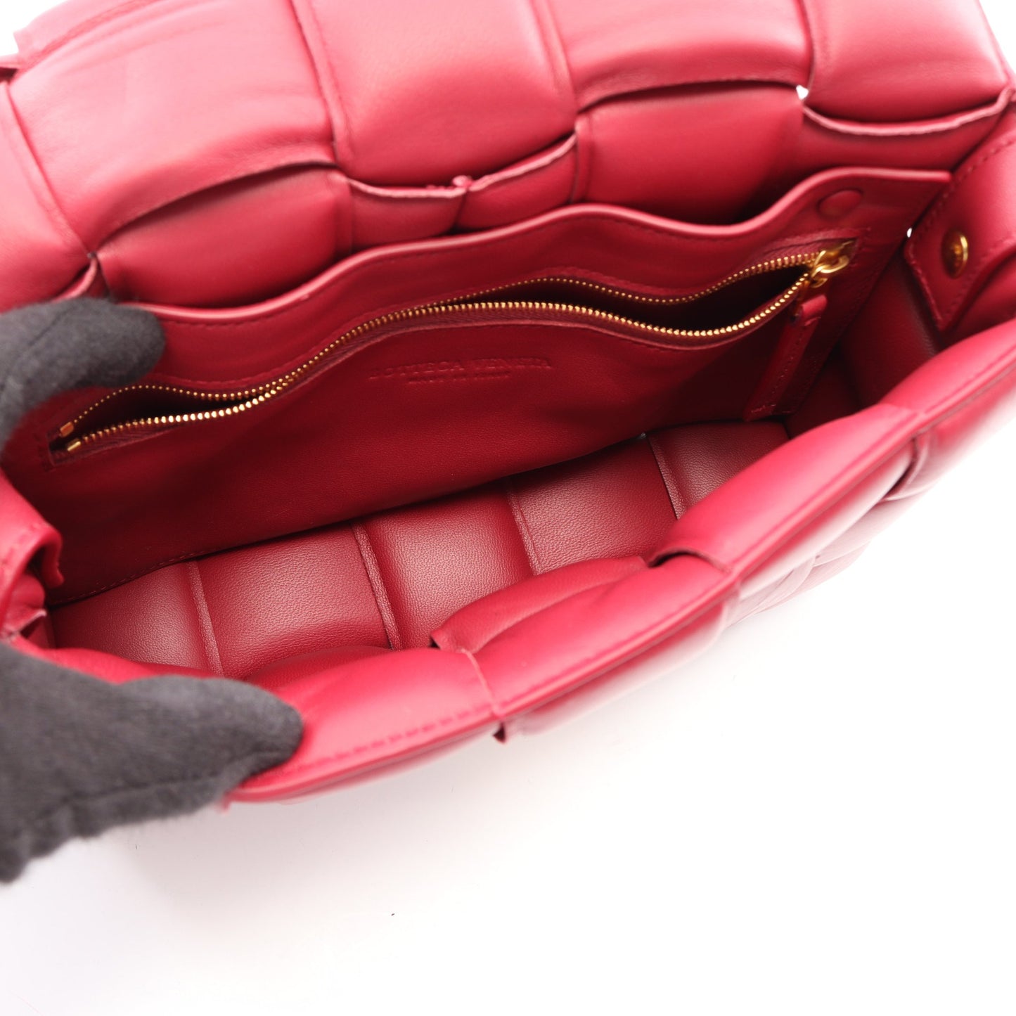パデット カセット イントレチャート ショルダーバッグ レザー ボルドー ボッテガヴェネタ バッグ BOTTEGA VENETA