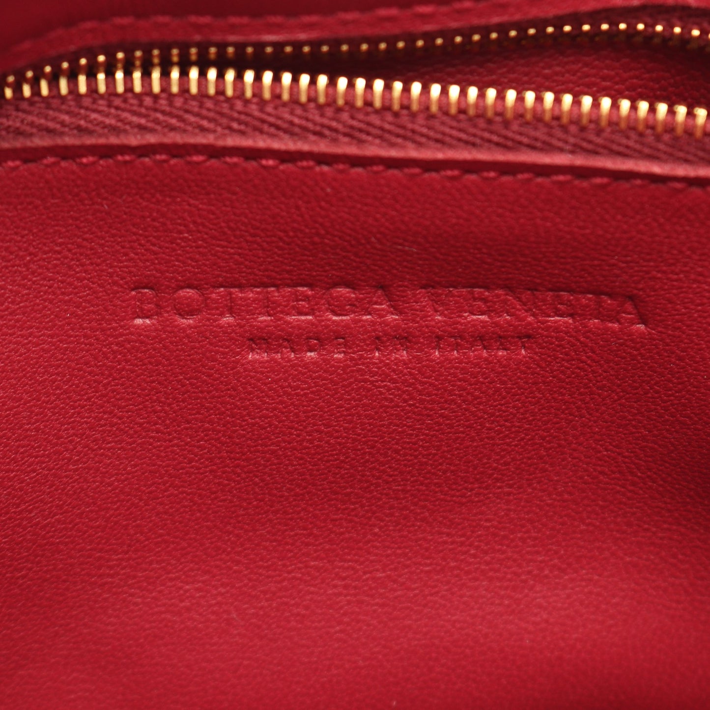パデット カセット イントレチャート ショルダーバッグ レザー ボルドー ボッテガヴェネタ バッグ BOTTEGA VENETA