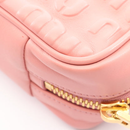 エンボスロゴ チェーンショルダーバッグ レザー ピンク ミュウミュウ バッグ miu miu