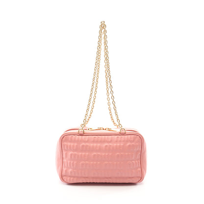 エンボスロゴ チェーンショルダーバッグ レザー ピンク ミュウミュウ バッグ miu miu
