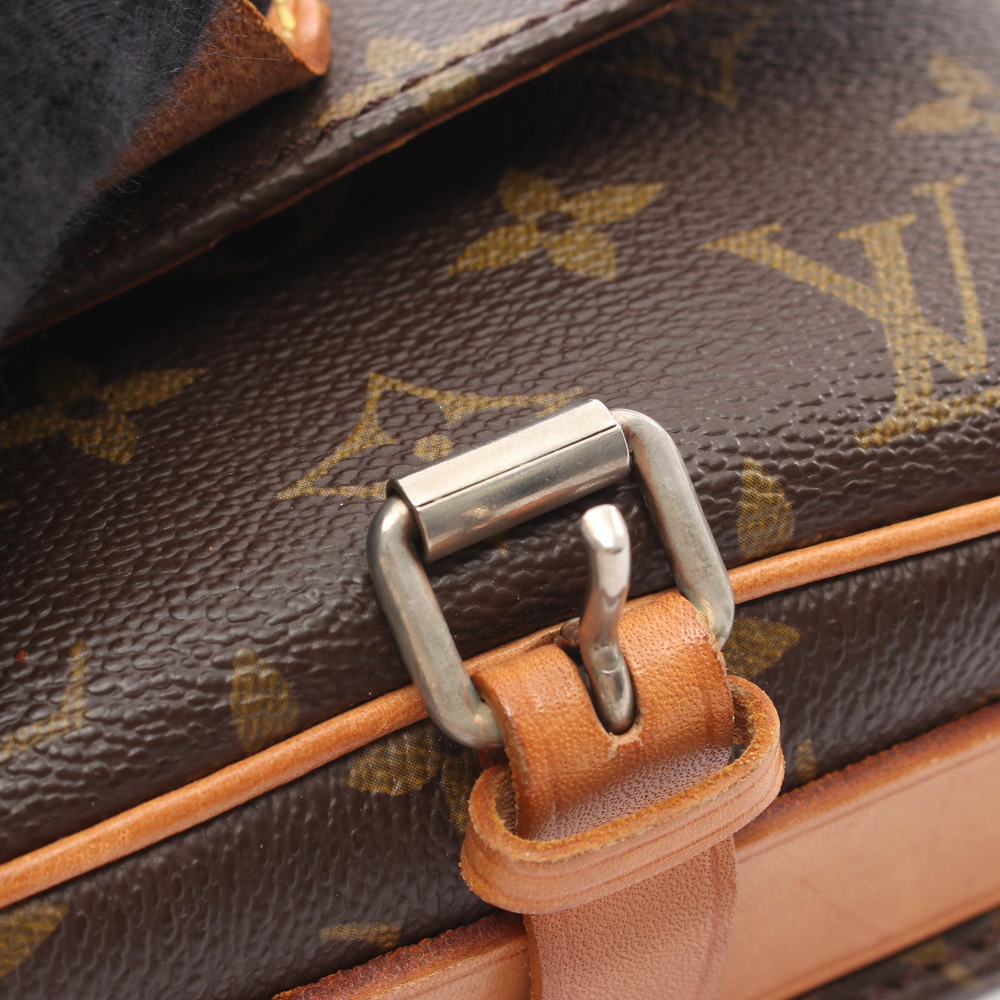 カルトシエールPM モノグラム ショルダーバッグ PVC レザー ブラウン ルイヴィトン バッグ LOUIS VUITTON