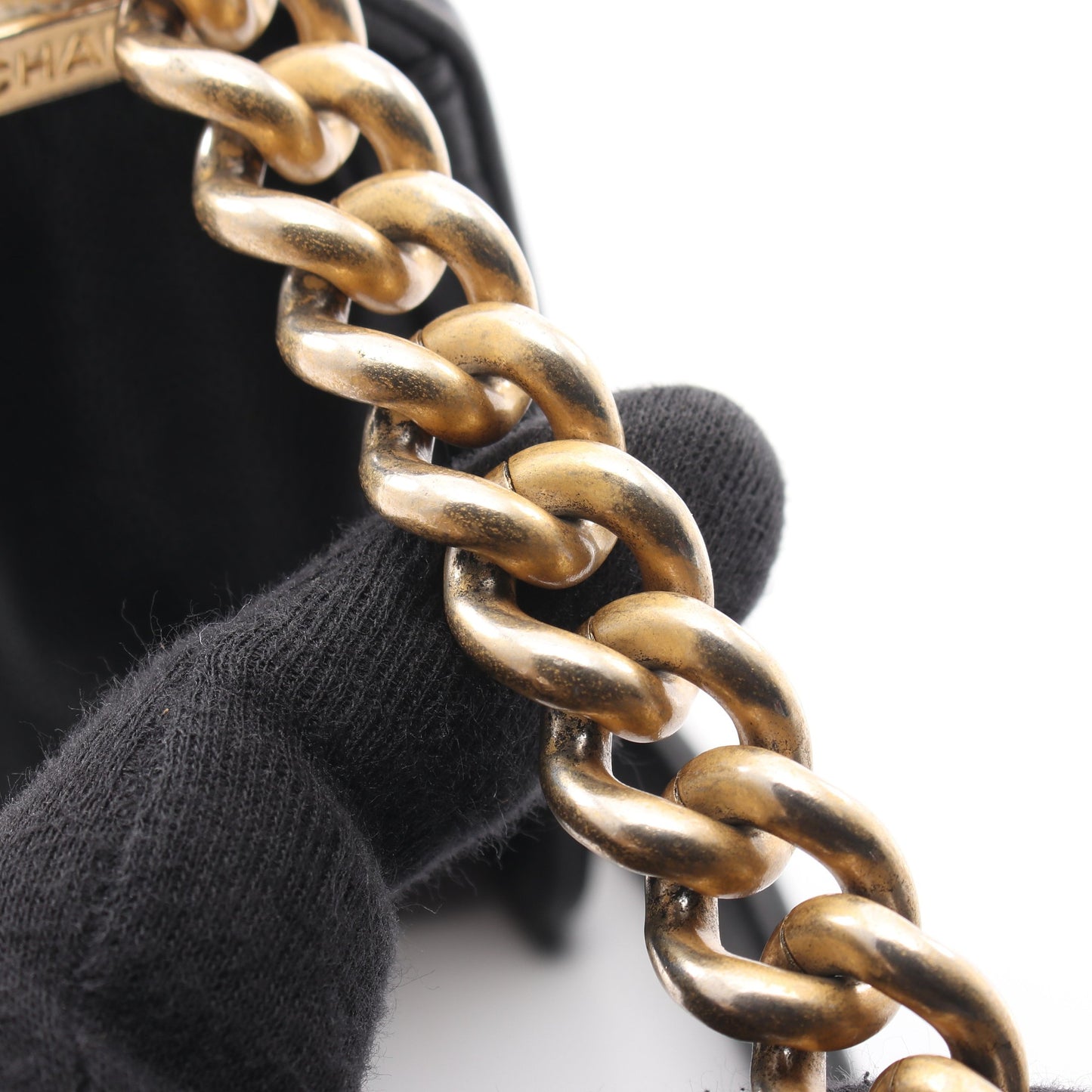 ボーイシャネル スモール チェーンショルダーバッグ キャビアスキン ブラック ゴールド金具 シャネル バッグ CHANEL