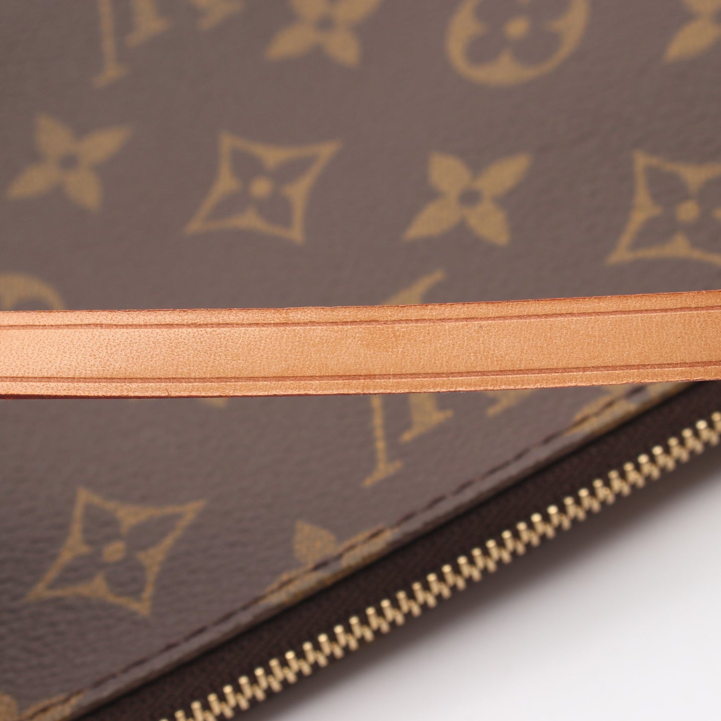 ポシェットアクセソワール モノグラム ハンドバッグ PVC レザー ブラウン ルイヴィトン バッグ LOUIS VUITTON