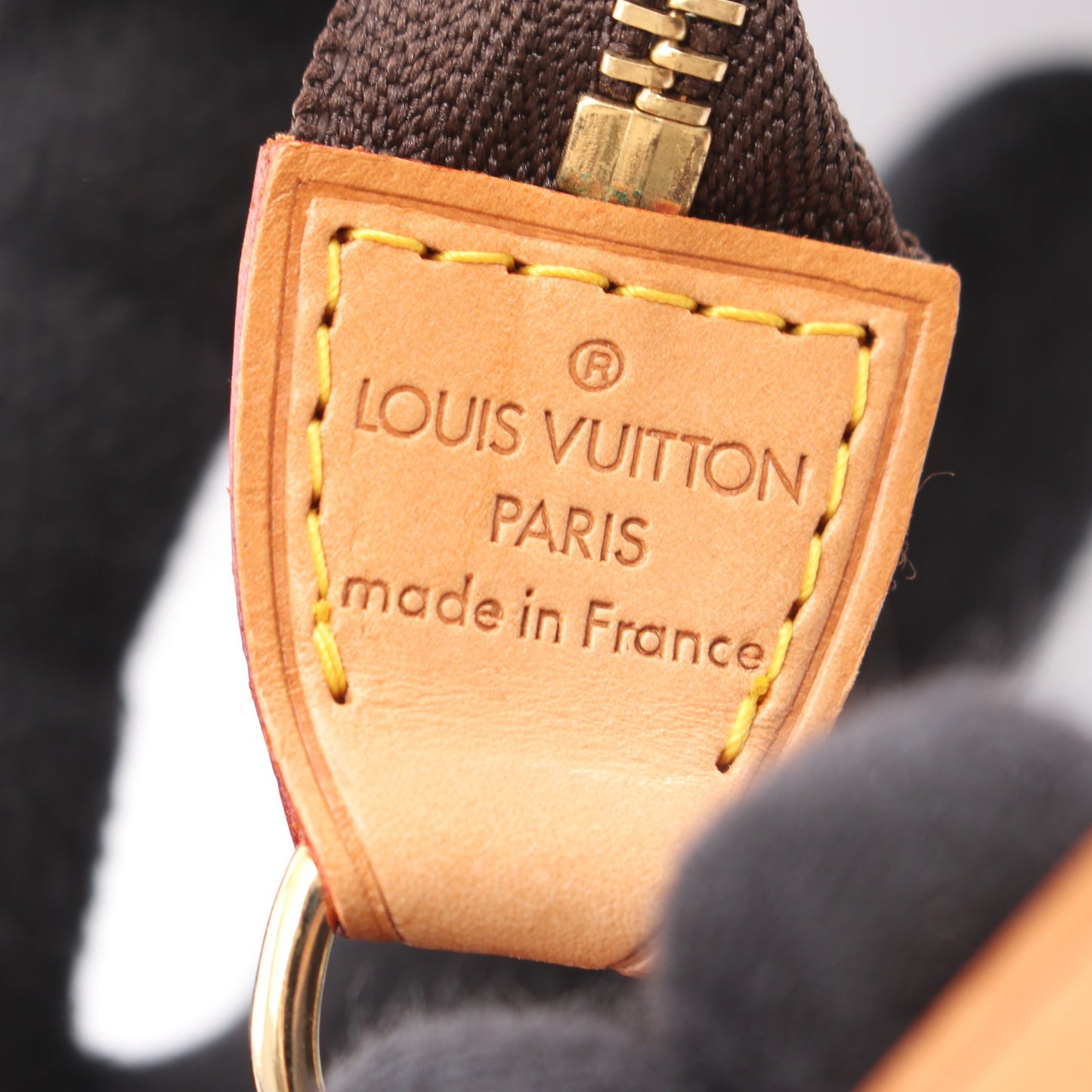 ポシェットアクセソワール モノグラム ハンドバッグ PVC レザー ブラウン ルイヴィトン バッグ LOUIS VUITTON
