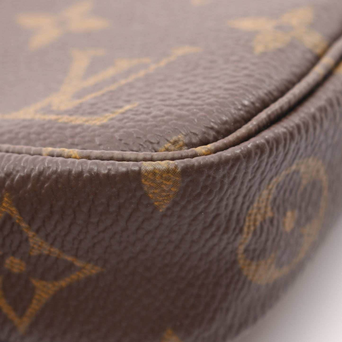 ポシェットアクセソワール モノグラム ハンドバッグ PVC レザー ブラウン ルイヴィトン バッグ LOUIS VUITTON