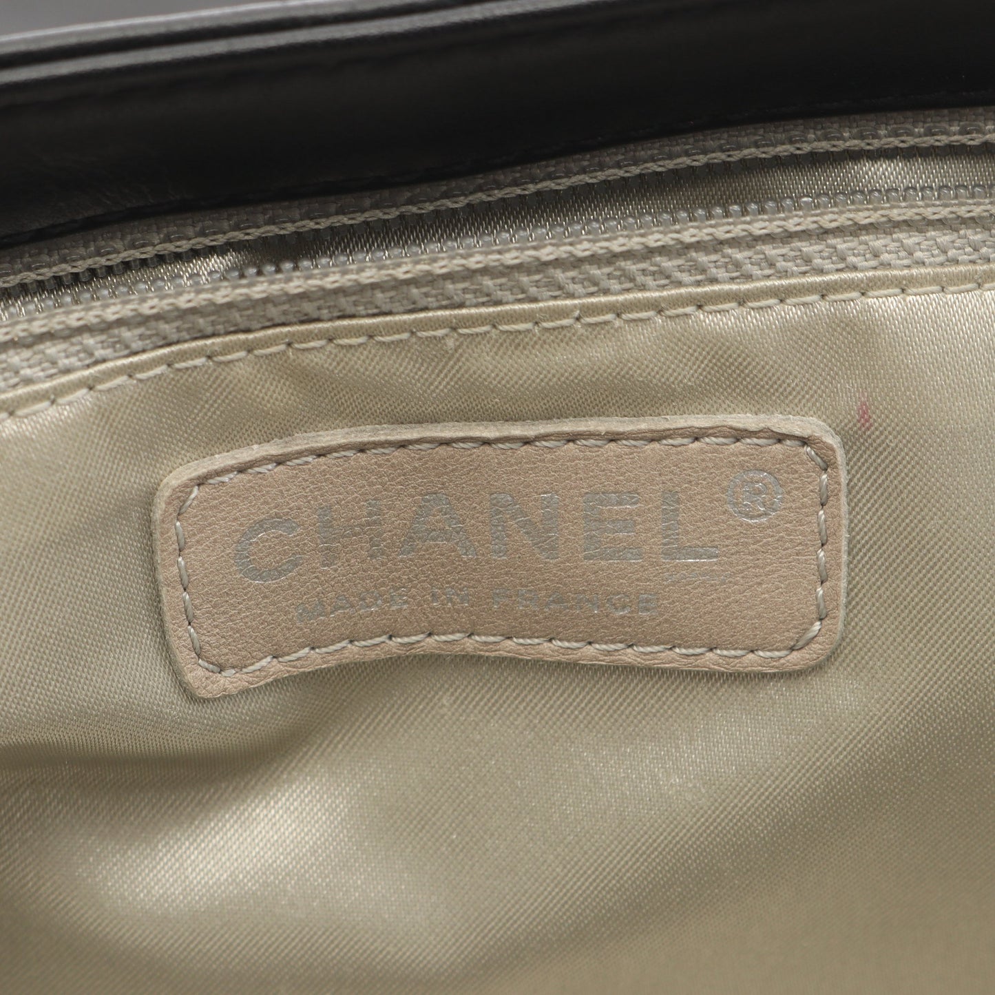 マトラッセ ワンショルダーバッグ ラムスキン ブラック シルバー金具 シャネル バッグ CHANEL