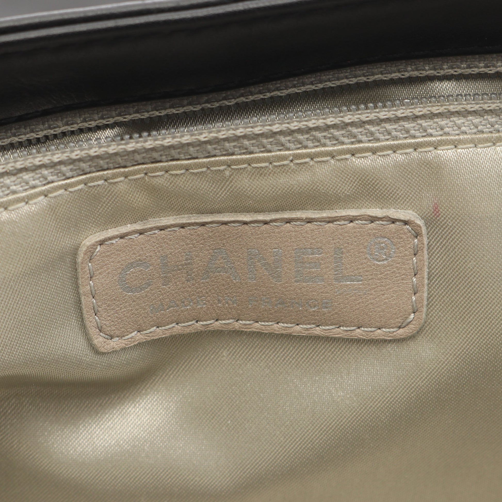 マトラッセ ワンショルダーバッグ ラムスキン ブラック シルバー金具 シャネル バッグ CHANEL