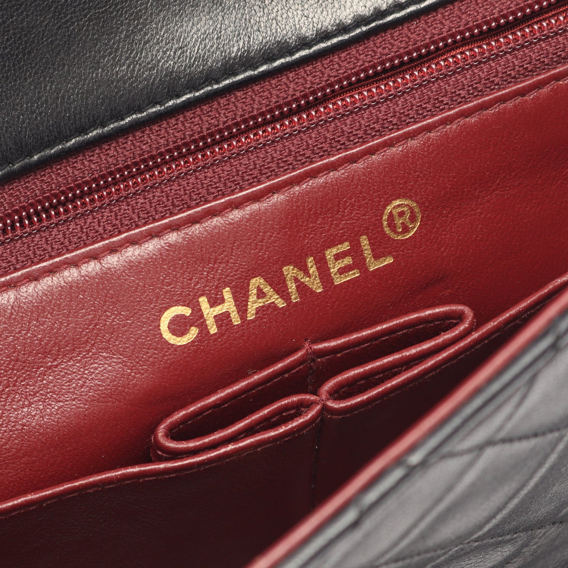 ミニマトラッセ20 チェーンショルダーバッグ ラムスキン ブラック ゴールド金具 ヴィンテージ シャネル バッグ CHANEL