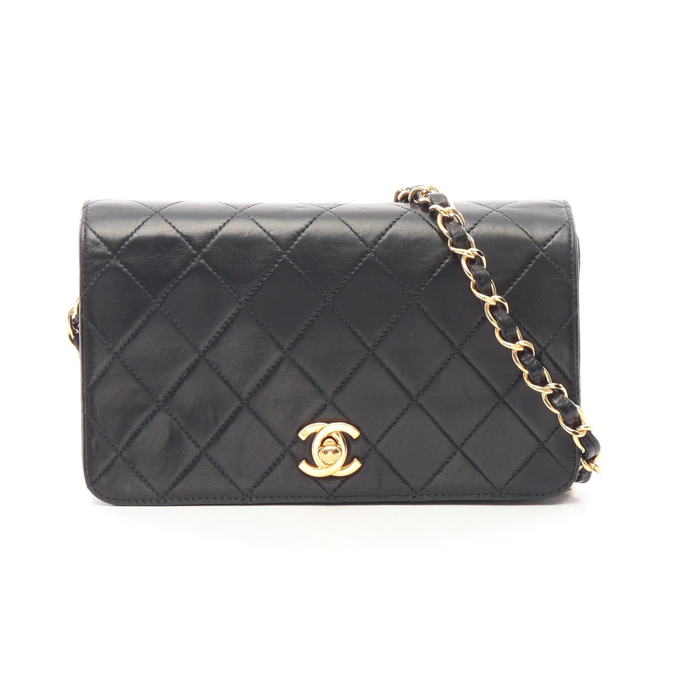 CHANEL ブラック フラワーエンボス ラムスキン ミニマトラッセ フルフラップ ターンロック チェーンショルダーバッグ