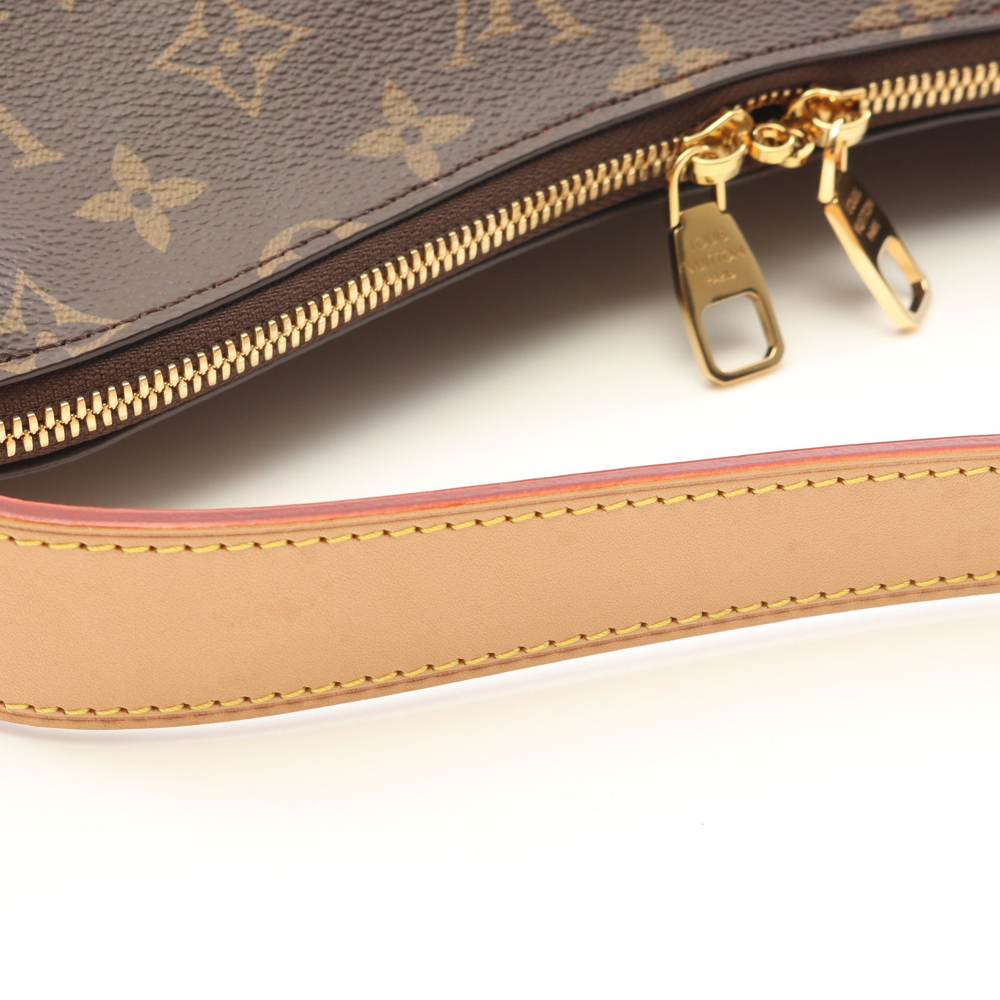 スラウチィ PM モノグラム ワンショルダーバッグ PVC レザー ブラウン ルイヴィトン バッグ LOUIS VUITTON