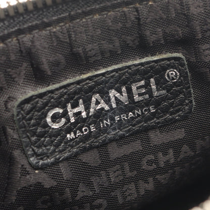ロゴ フリンジ ショルダーバッグ レザー ブラック シルバー金具 シャネル バッグ CHANEL