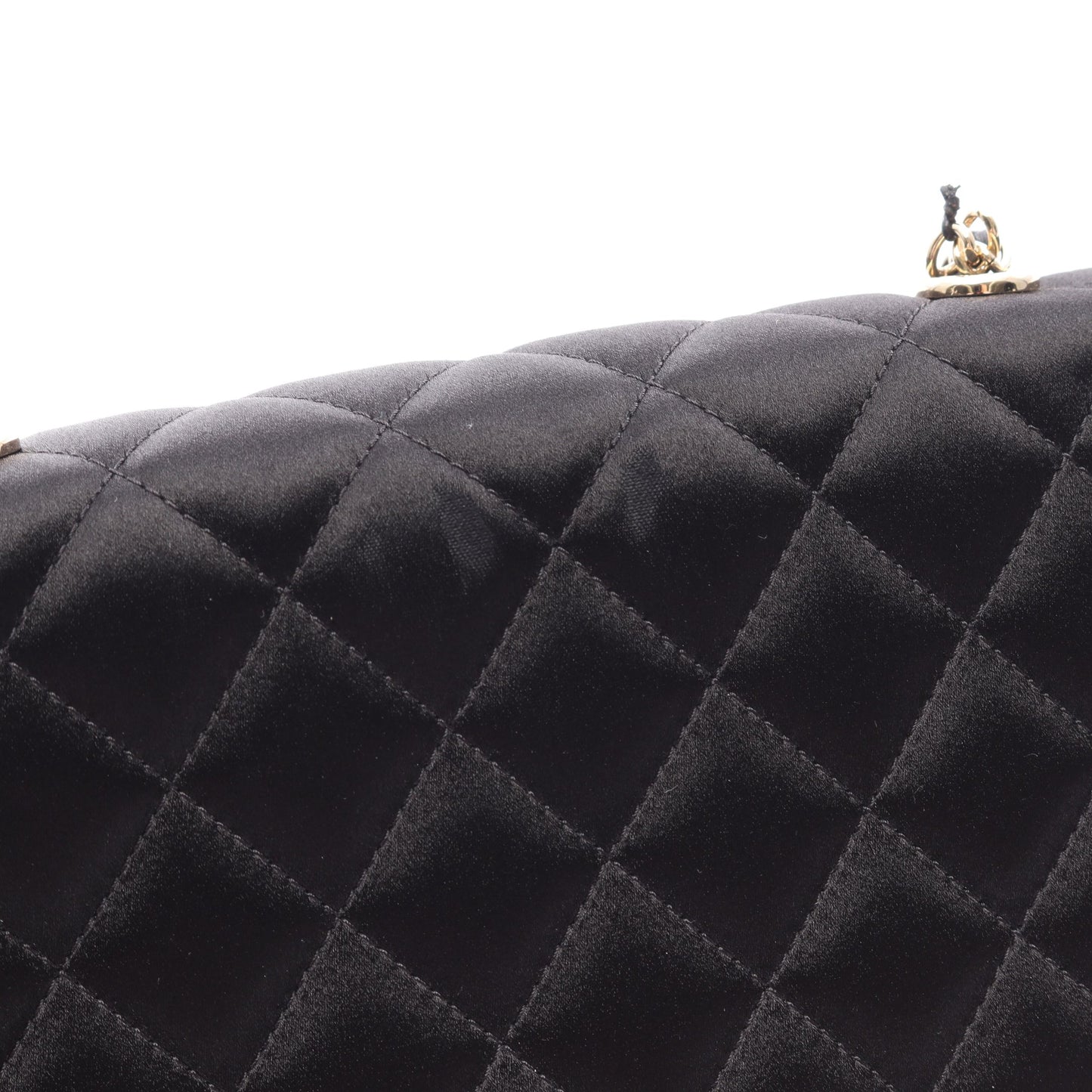 ミニマトラッセ チェーンショルダーバッグ サテン レザー ブラック ゴールド金具 シャネル