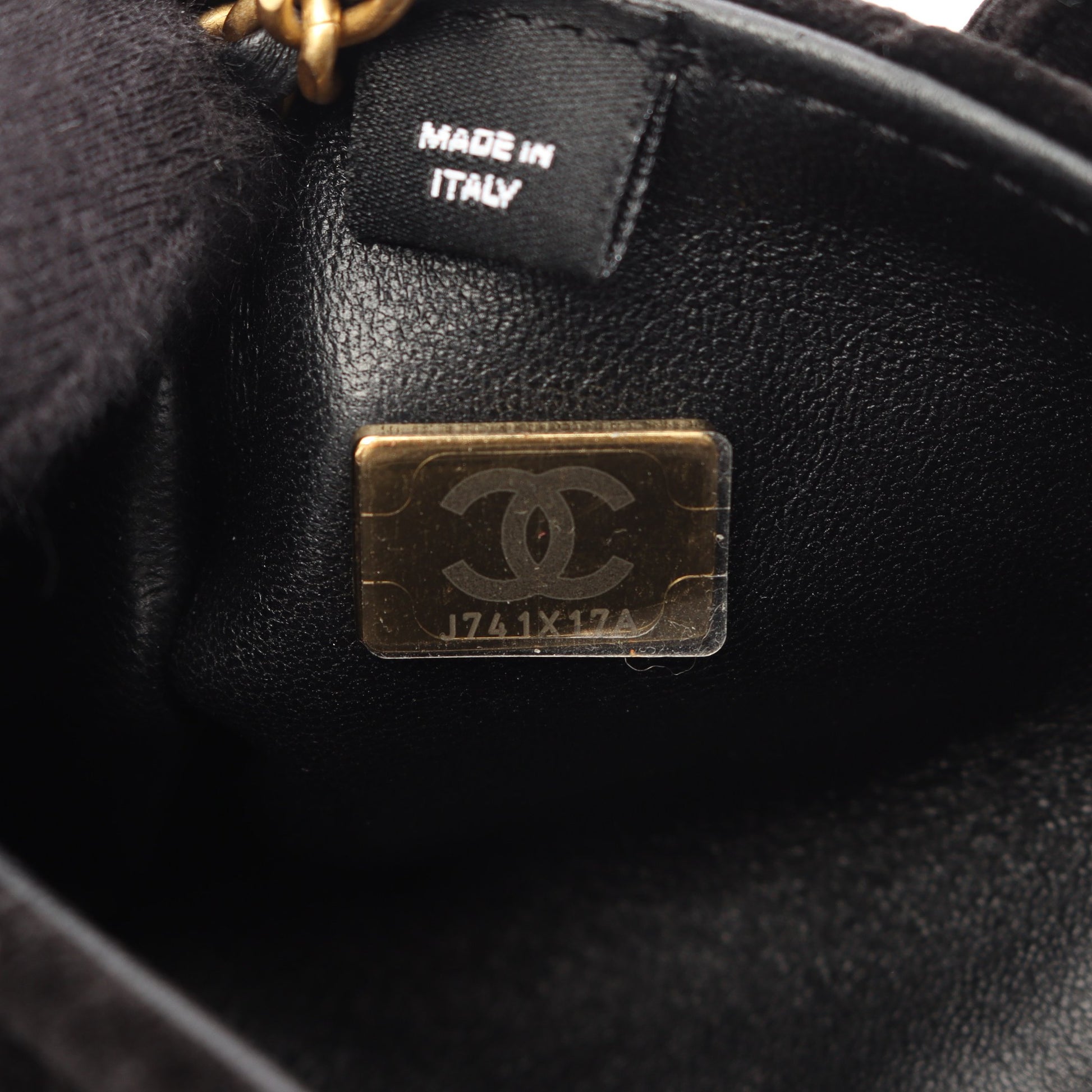 マトラッセ ミニ 2WAY チェーンショルダーバッグ ベロア レザー ブラック ゴールド金具 シャネル バッグ CHANEL