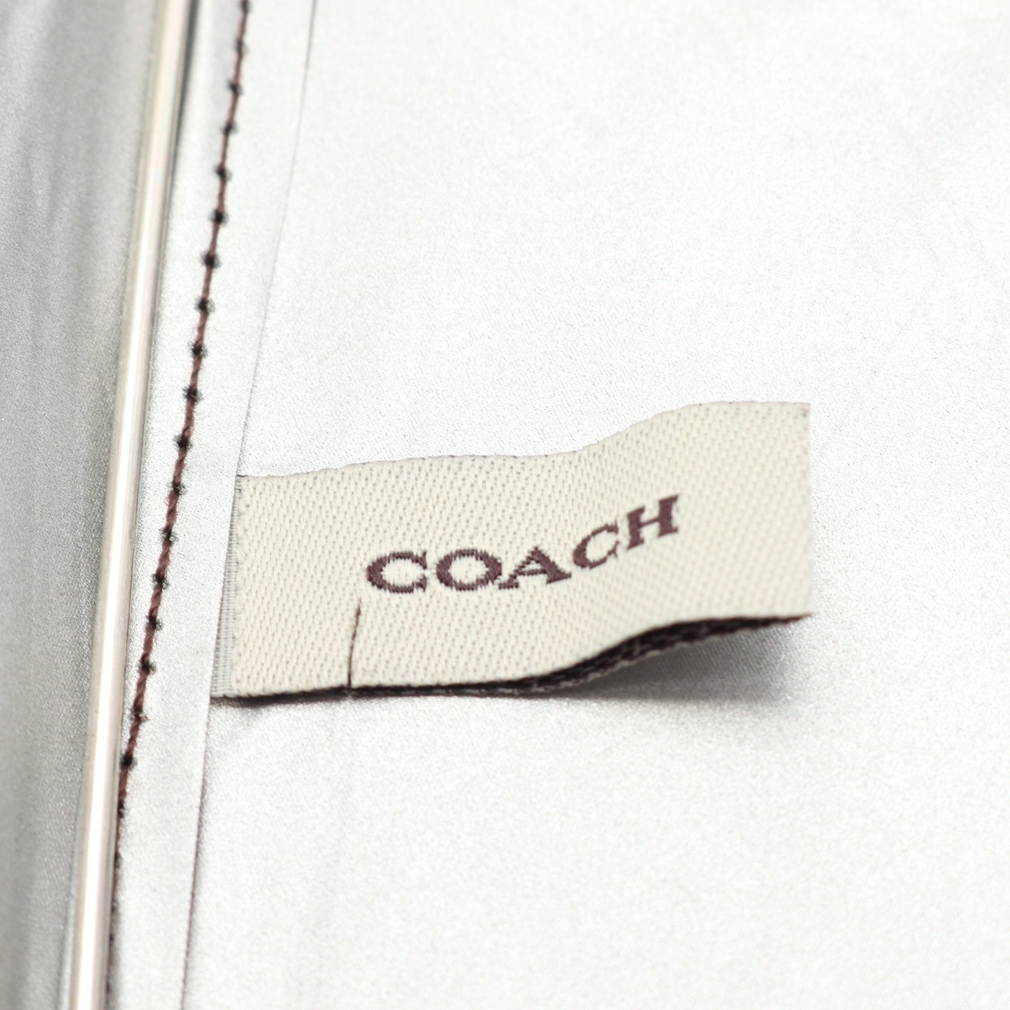 シグネチャー 折りたたみ 傘 ファブリック ダークブラウン レッド コーチ 財布・小物 COACH