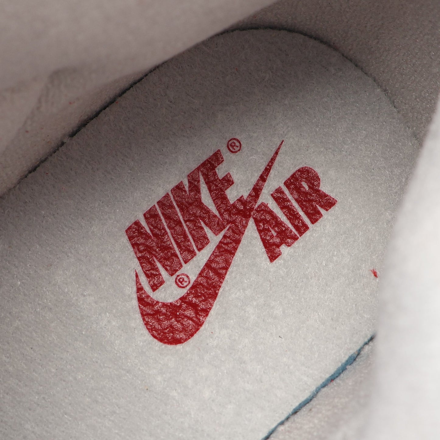 WMNS AIR JORDAN 1 RETRO HIGH OG ハイカットスニーカー レザー ファブリック レッド ホワイト グレー ナイキ