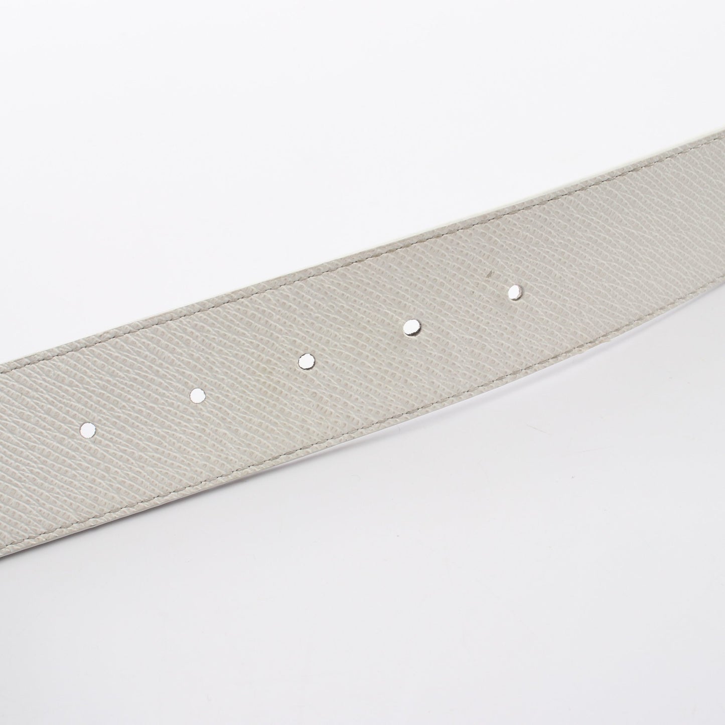 LVイニシャル 40MM リバーシブル モノグラム タイガ シルバー金具 ベルト PVC レザー ホワイト ルイヴィトン