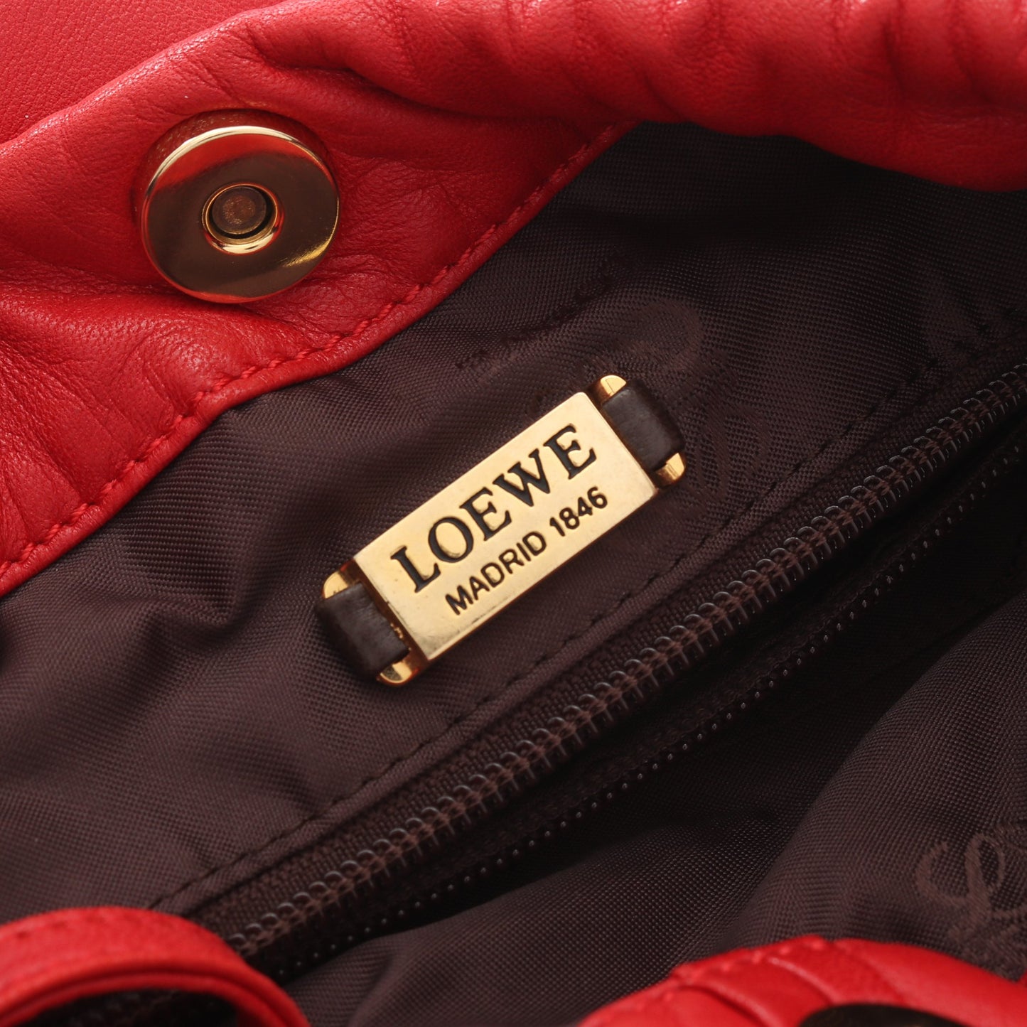 アナグラム 巾着バック ショルダーバッグ ナッパレザー レッド ロエベ バッグ LOEWE