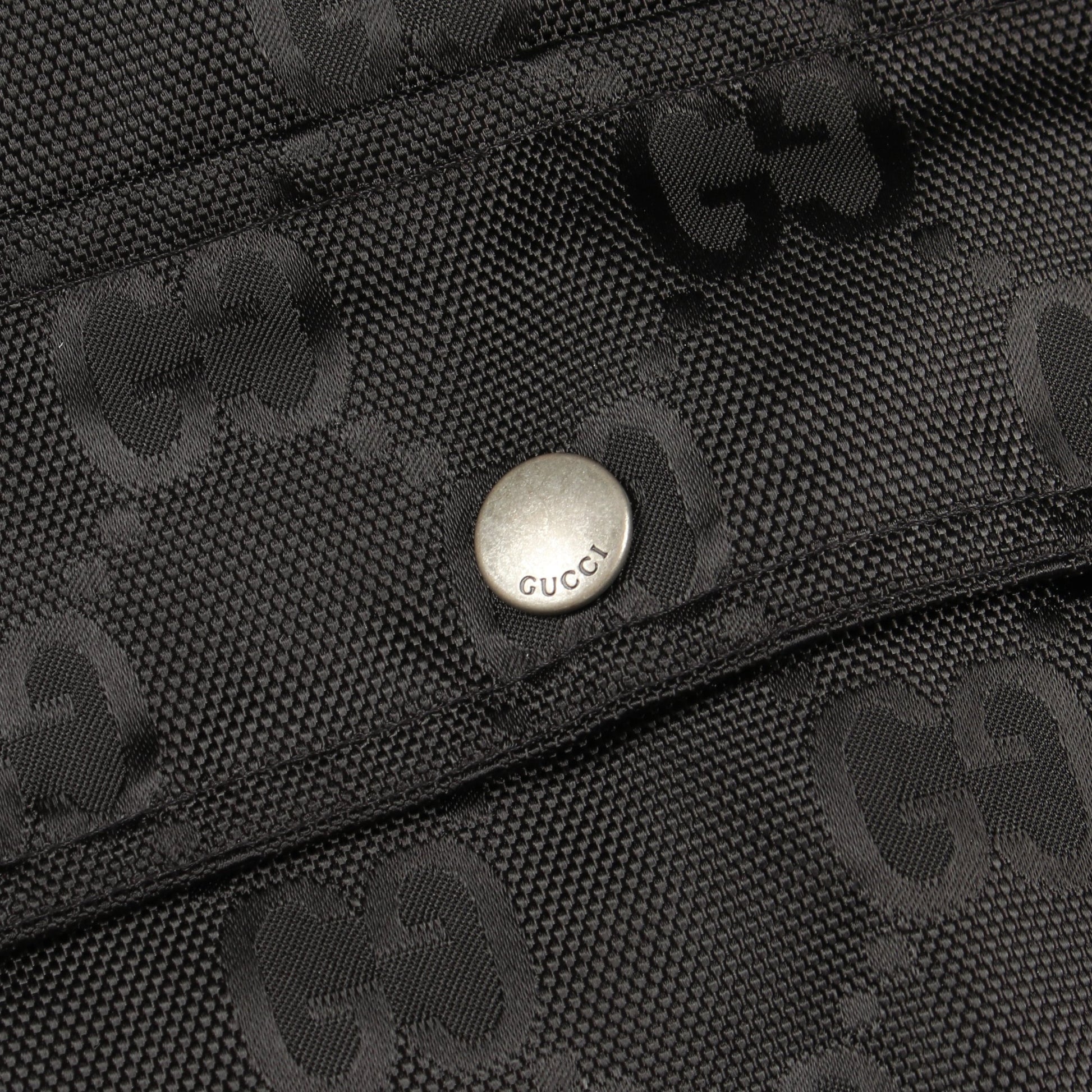 オフザグリッド GG フーデッドジャケット フード付き ブルゾン ナイロン ブラック グッチ アウター GUCCI