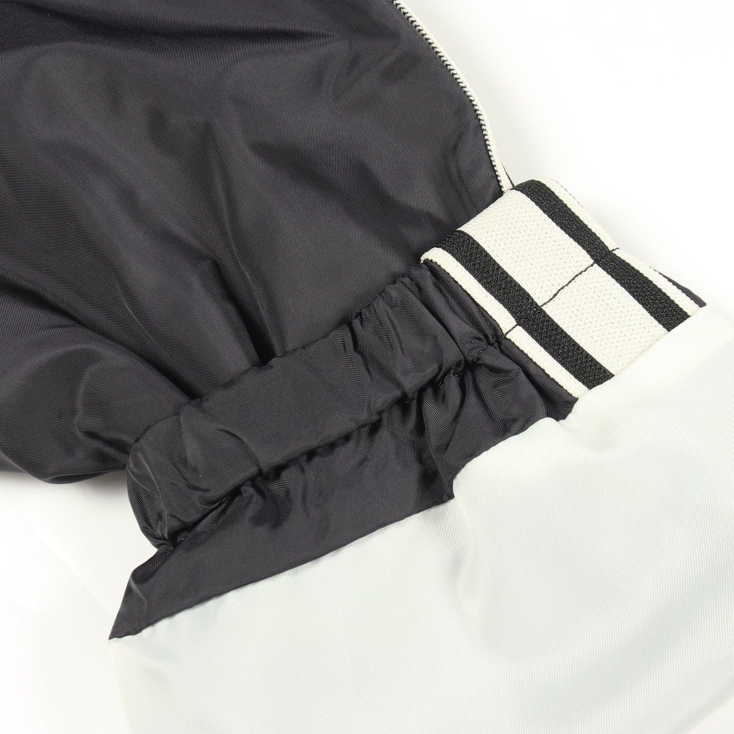 Nylon Coach Jacket コーチ ジャケット ナイロン ブラック ホワイト セリーヌ アウター CELINE