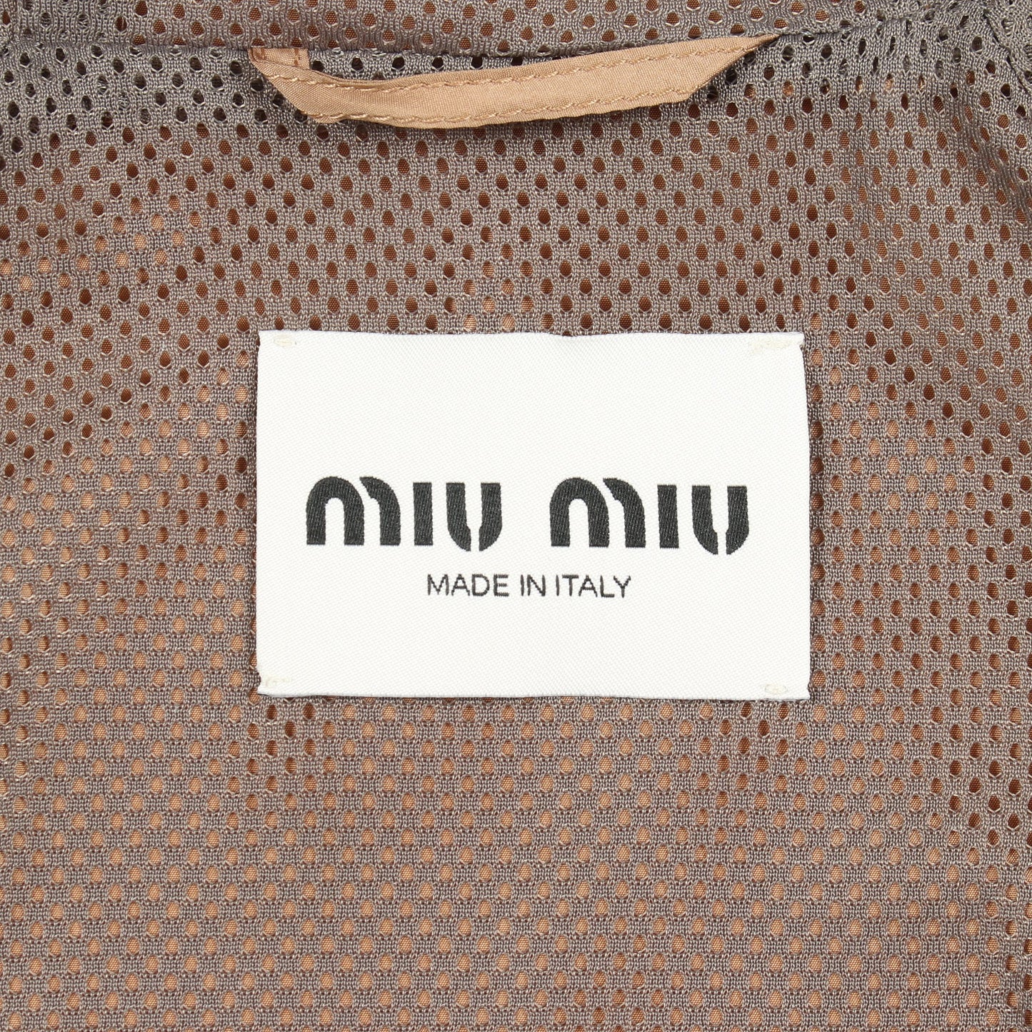 テクニカル フード付き ブルゾン ジャケット ライトブラウン ミュウミュウ アウター miu miu