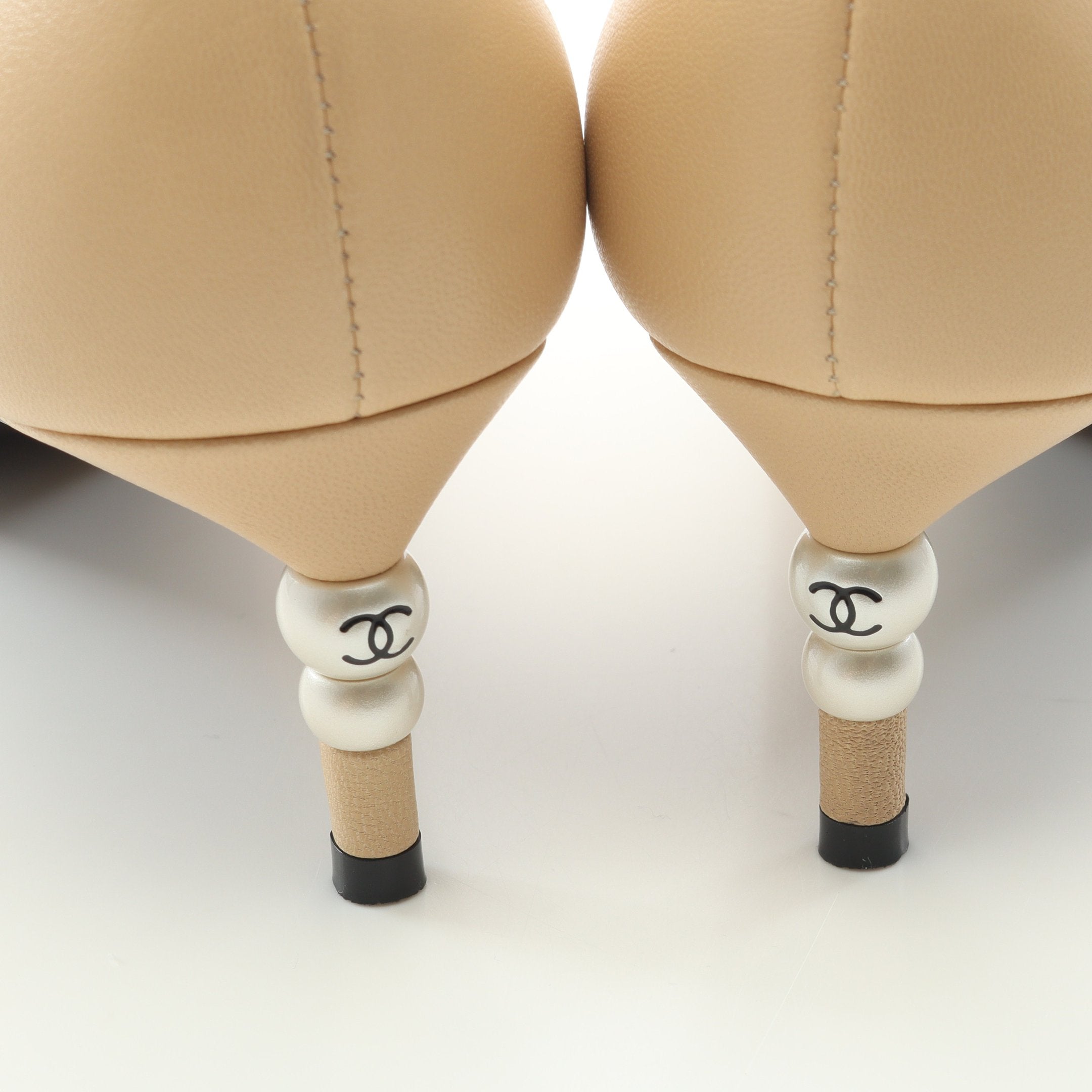 ココマーク パンプス レザー サテン ベージュ ブラック シャネル – RECLO
