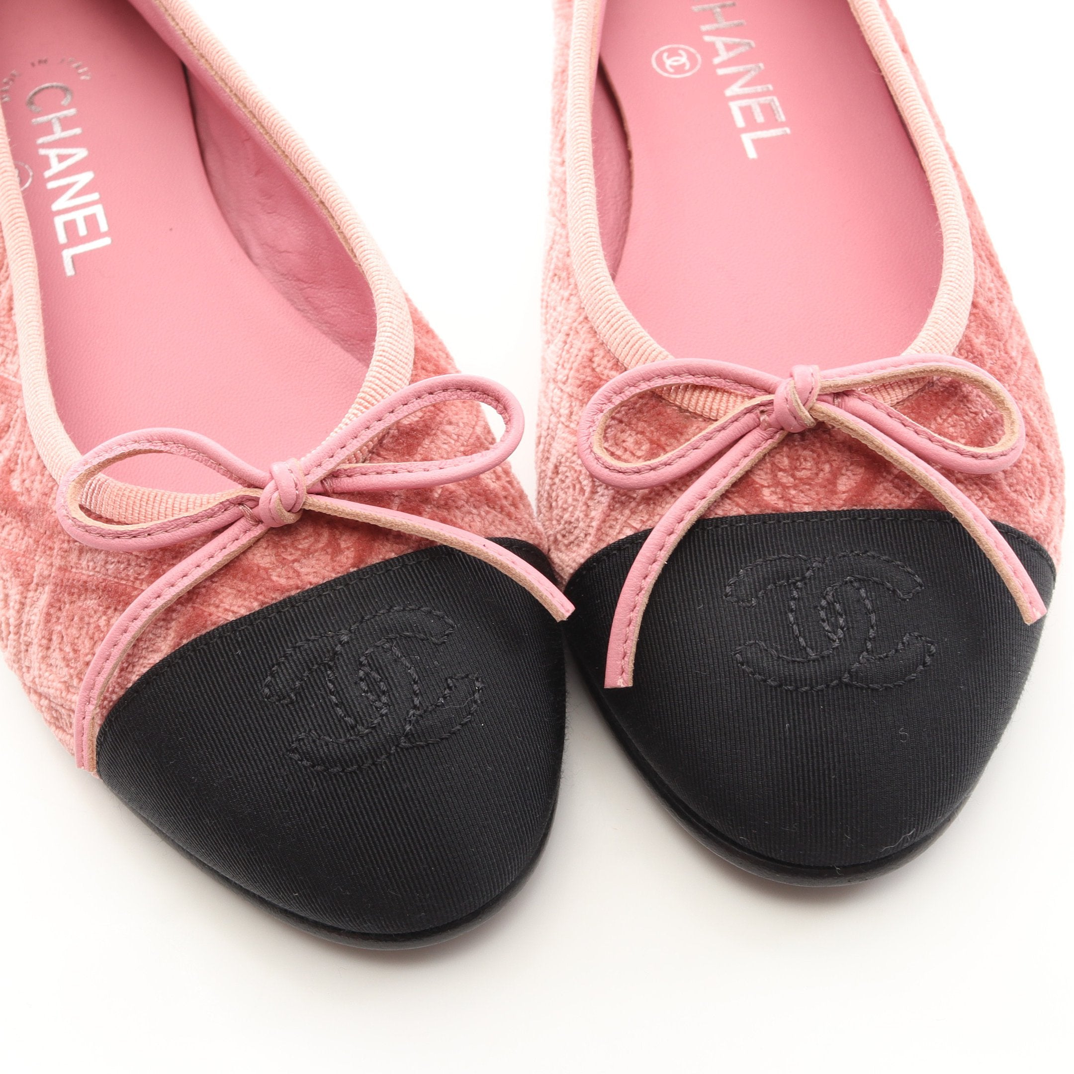CHANEL バレエシューズ ピンク ブラック 37.5 バレリーナ　シャネル BALLERINA バレリーナ ココマーク バレエシューズ ファブリック サテン